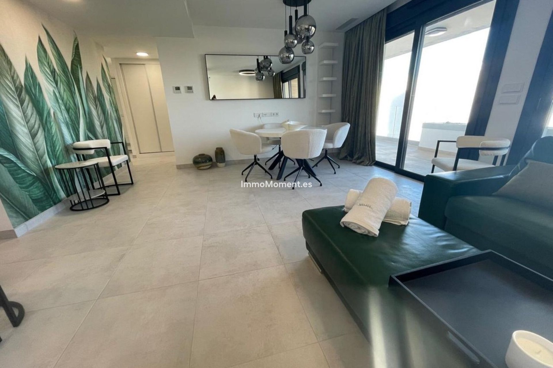 Resale - Apartment - Estepona - Estepona Centro