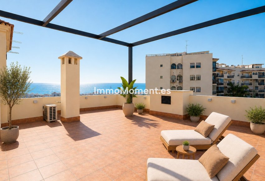Resale - Apartment - Estepona - Estepona Centro
