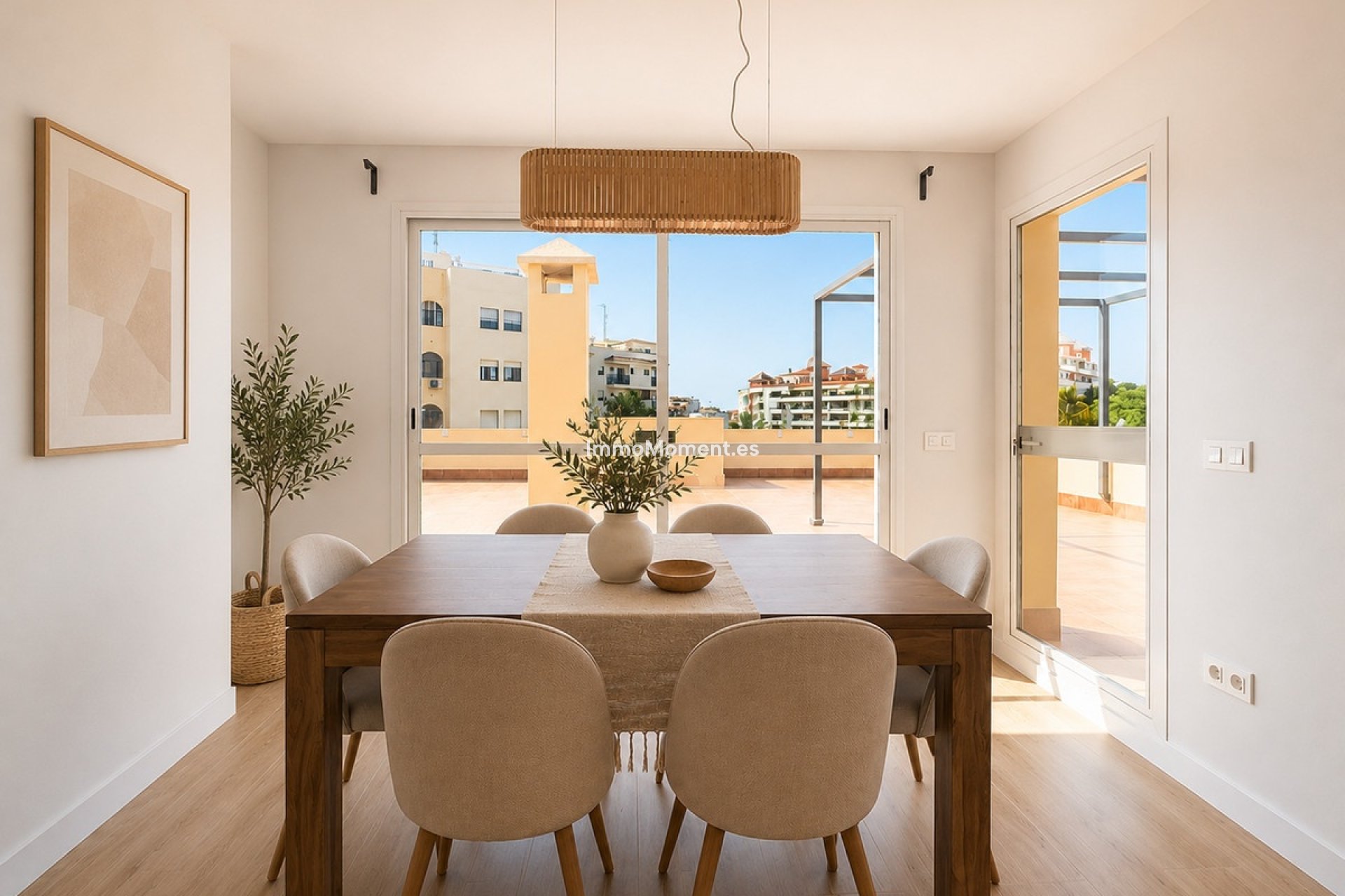 Resale - Apartment - Estepona - Estepona Centro