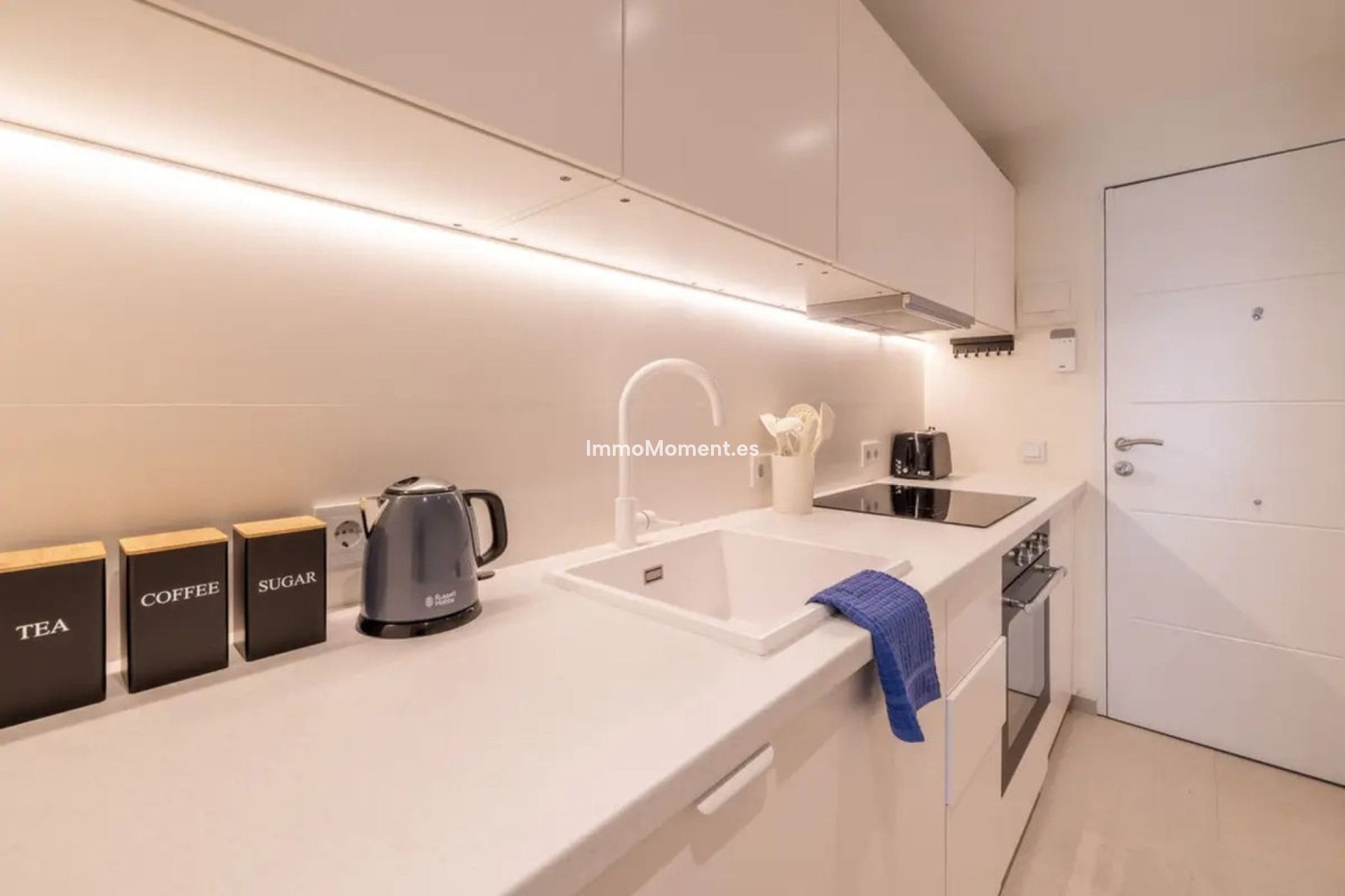 Resale - Apartment - Estepona - Estepona Centro