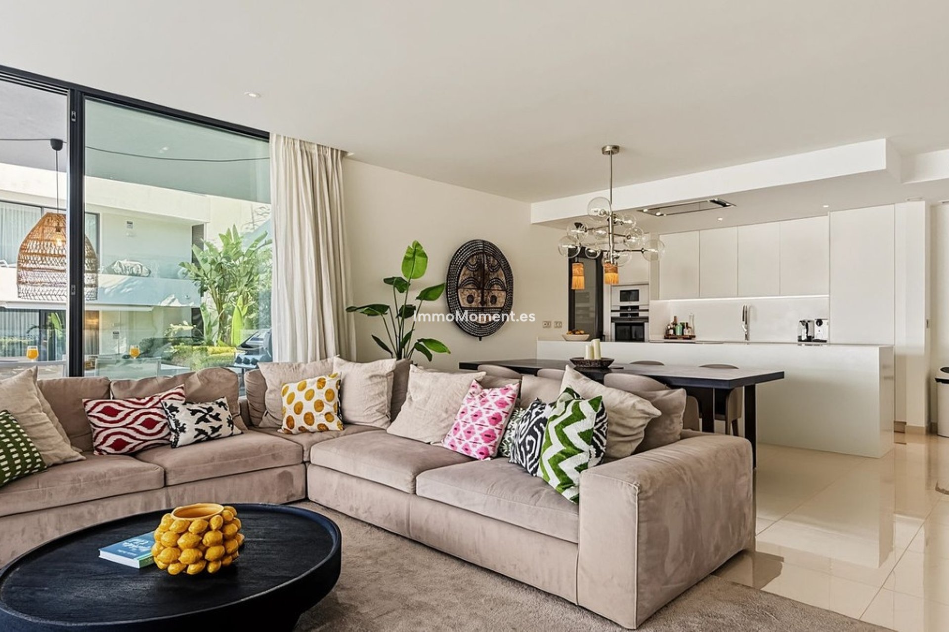 Resale - Apartment - Estepona - Estepona Centro