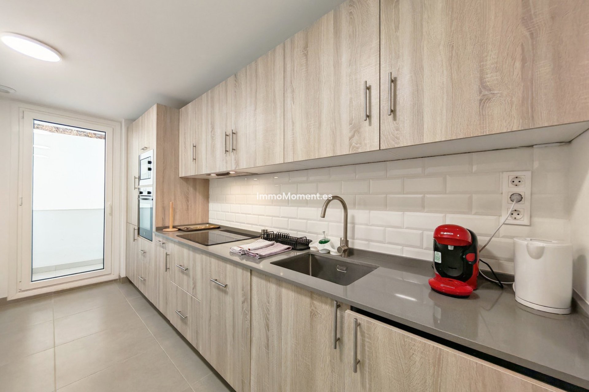 Resale - Apartment - Estepona - Estepona Centro