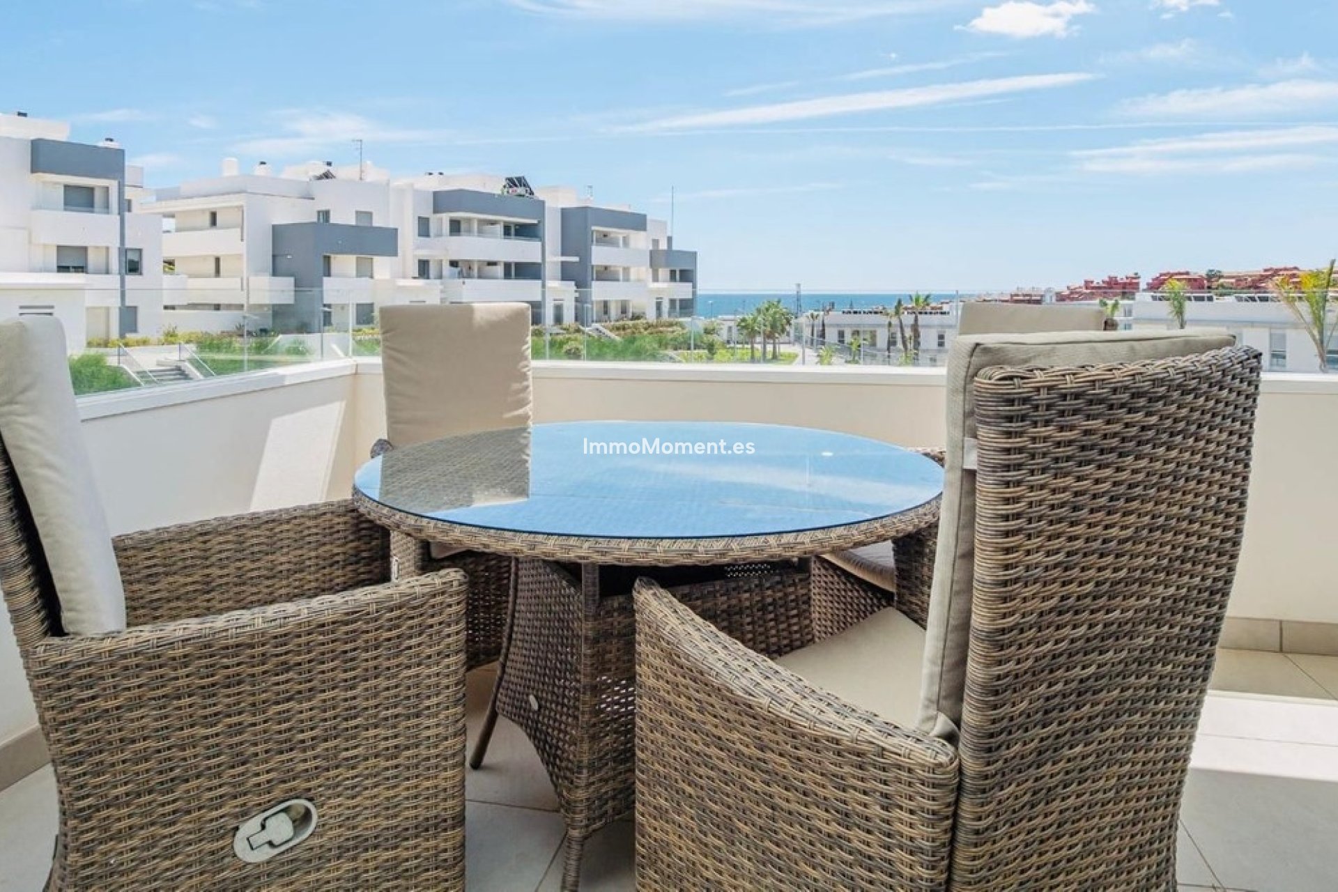 Resale - Apartment - Estepona - Estepona Centro