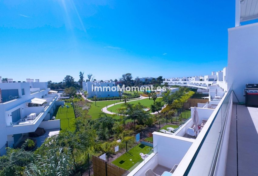 Resale - Apartment - Estepona - Estepona Centro