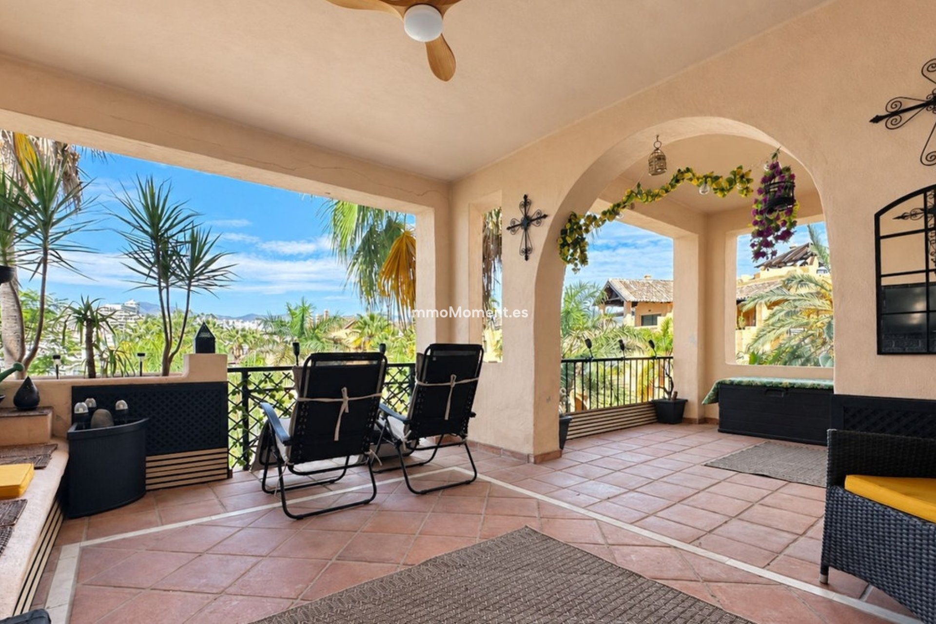 Resale - Apartment - Estepona - Estepona Centro