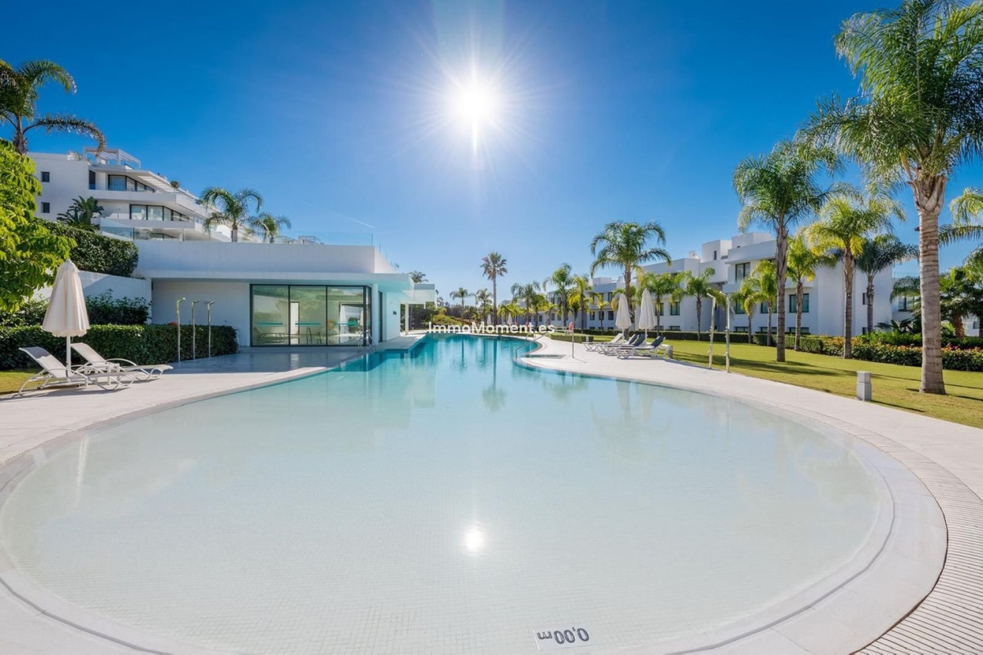 Resale - Apartment - Estepona - Estepona Centro