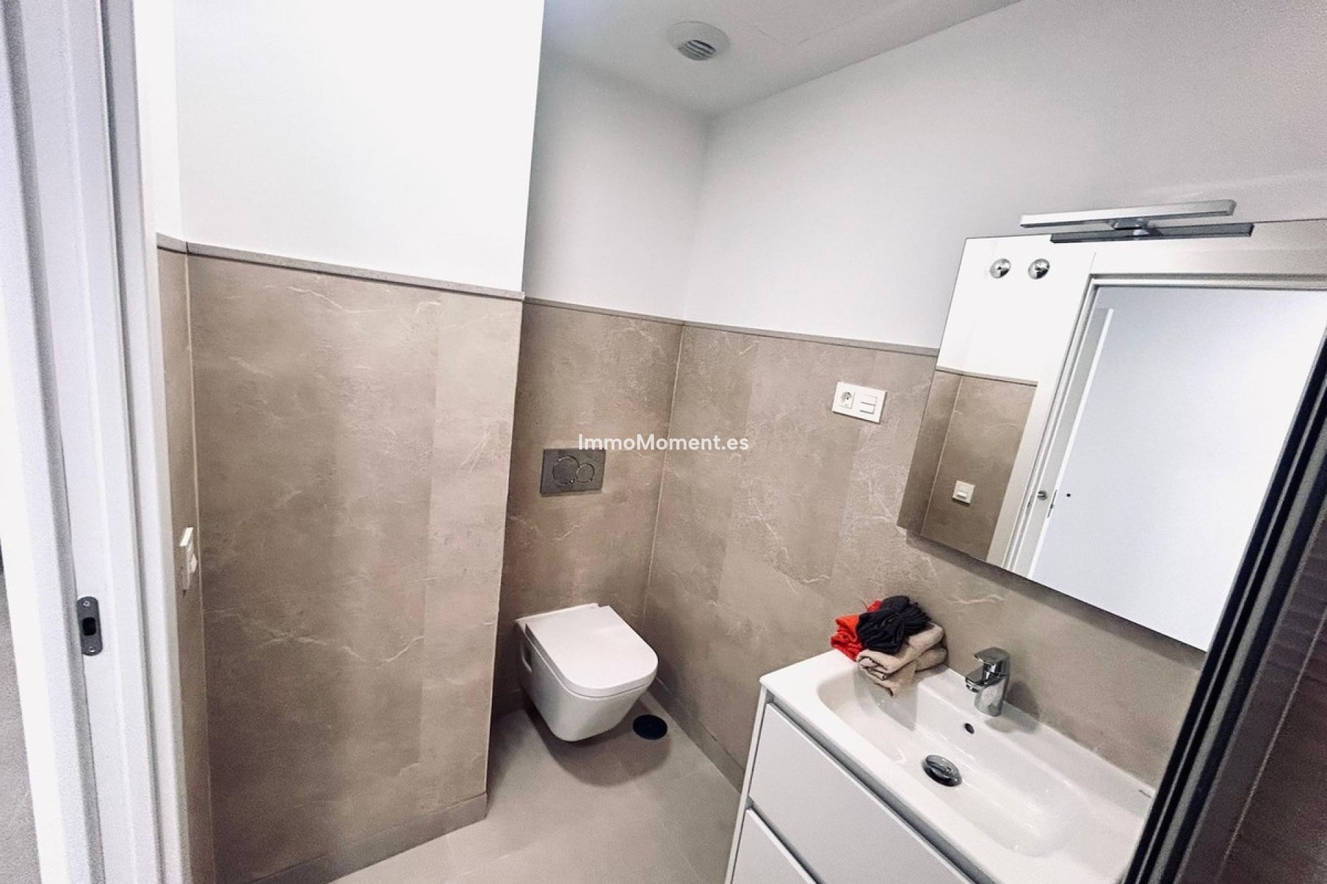 Resale - Apartment - Estepona - Estepona Centro