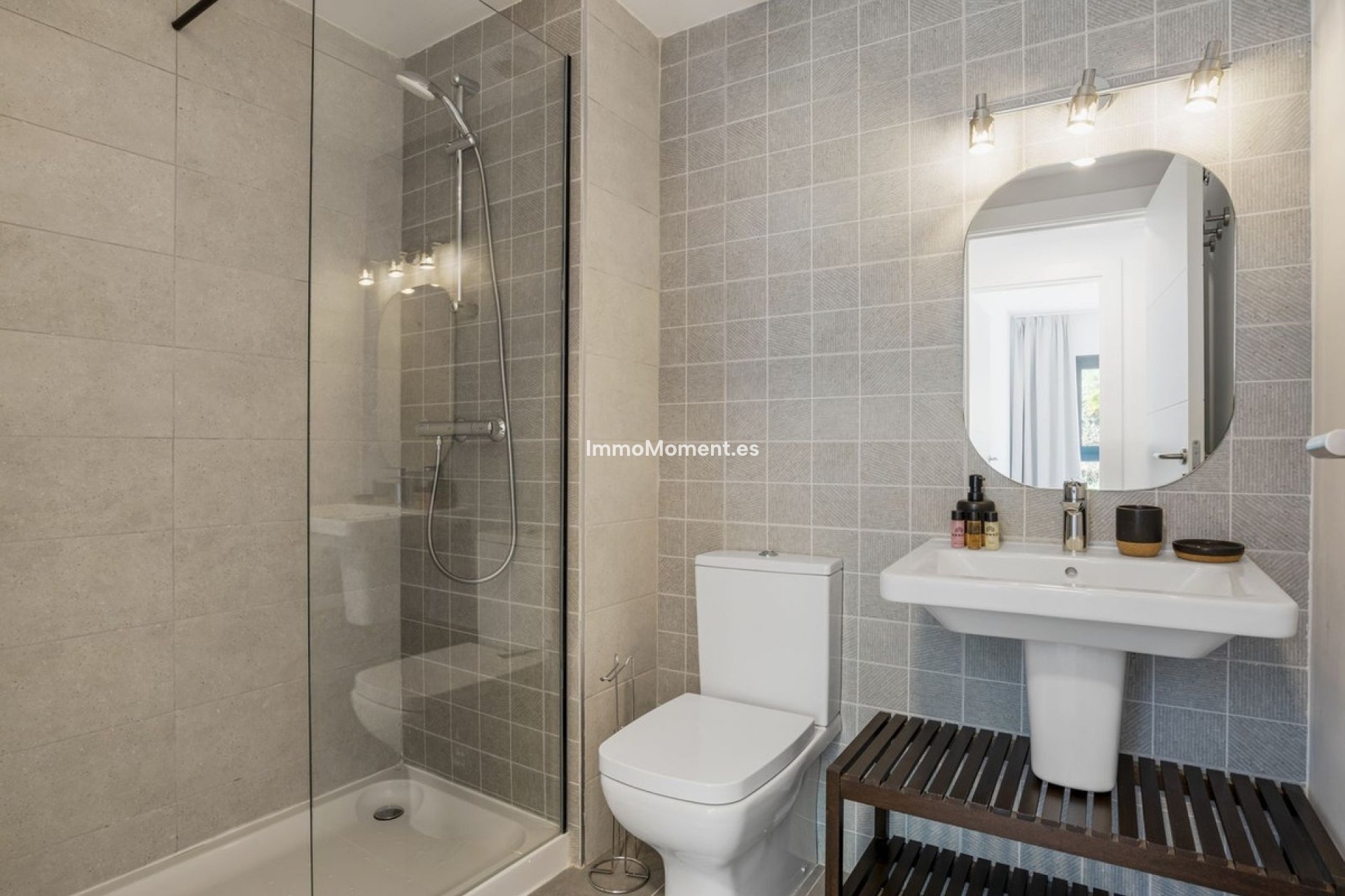 Resale - Apartment - Estepona - Estepona Centro