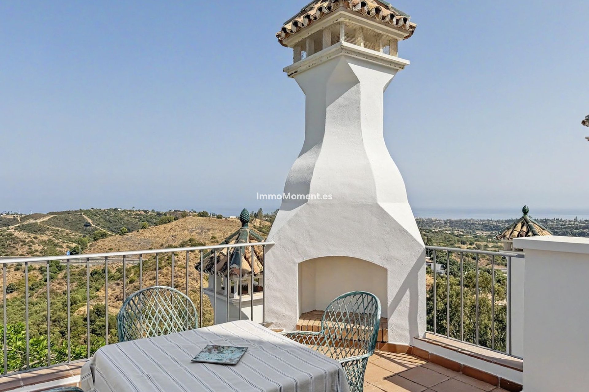 Resale - Apartment - Estepona - Estepona Centro