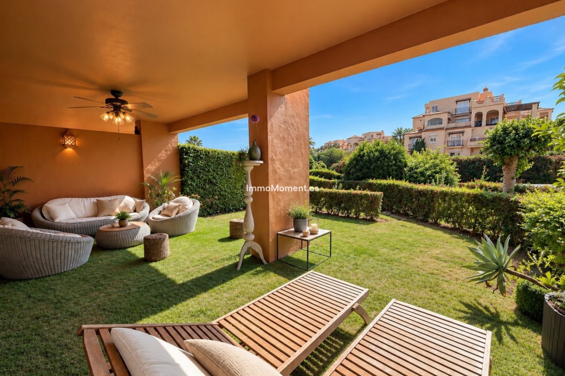 Resale - Apartment - Estepona - Estepona Centro