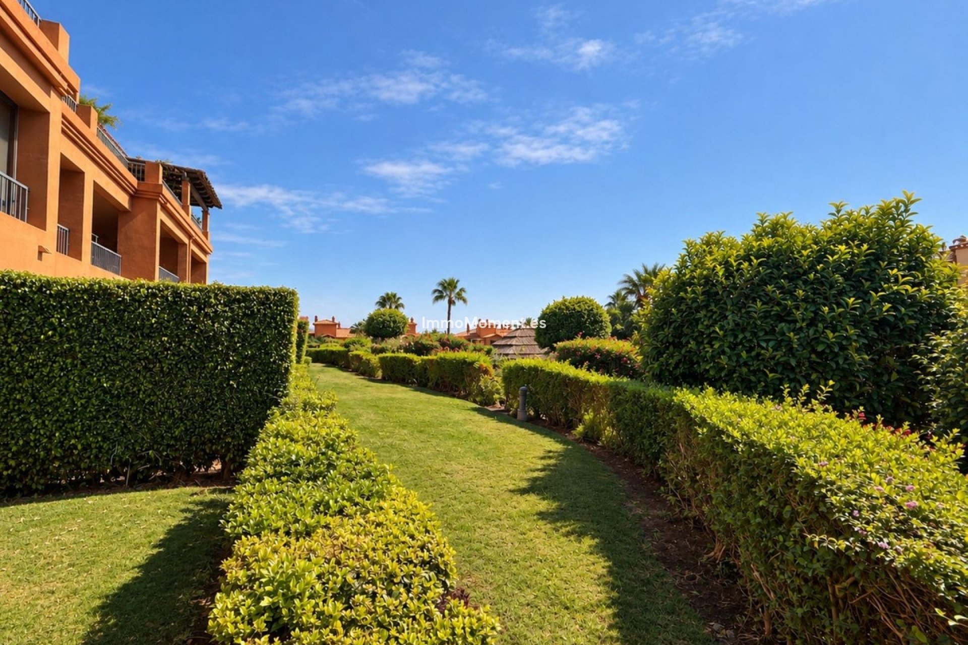 Resale - Apartment - Estepona - Estepona Centro