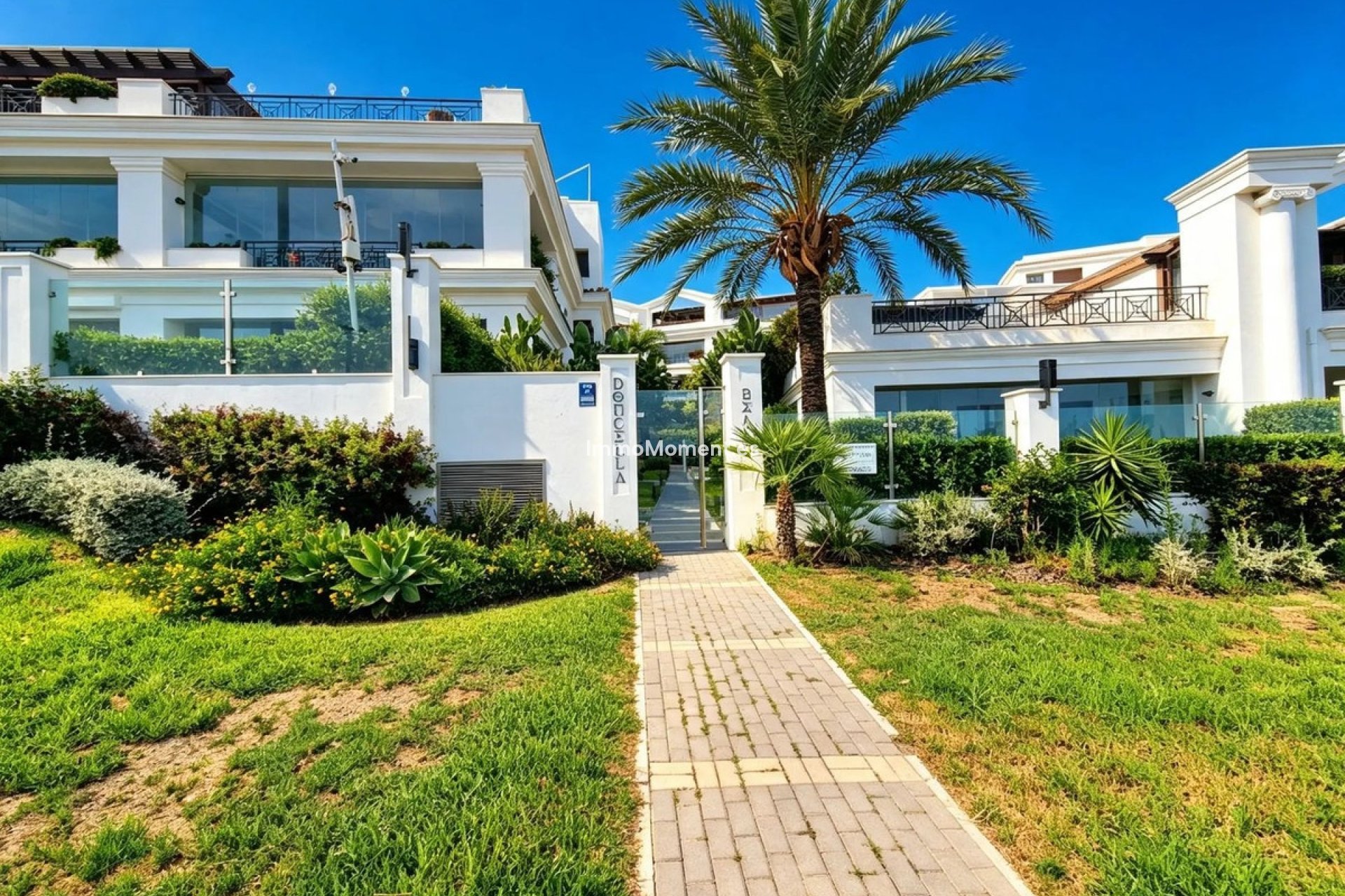 Resale - Apartment - Estepona - Estepona Centro