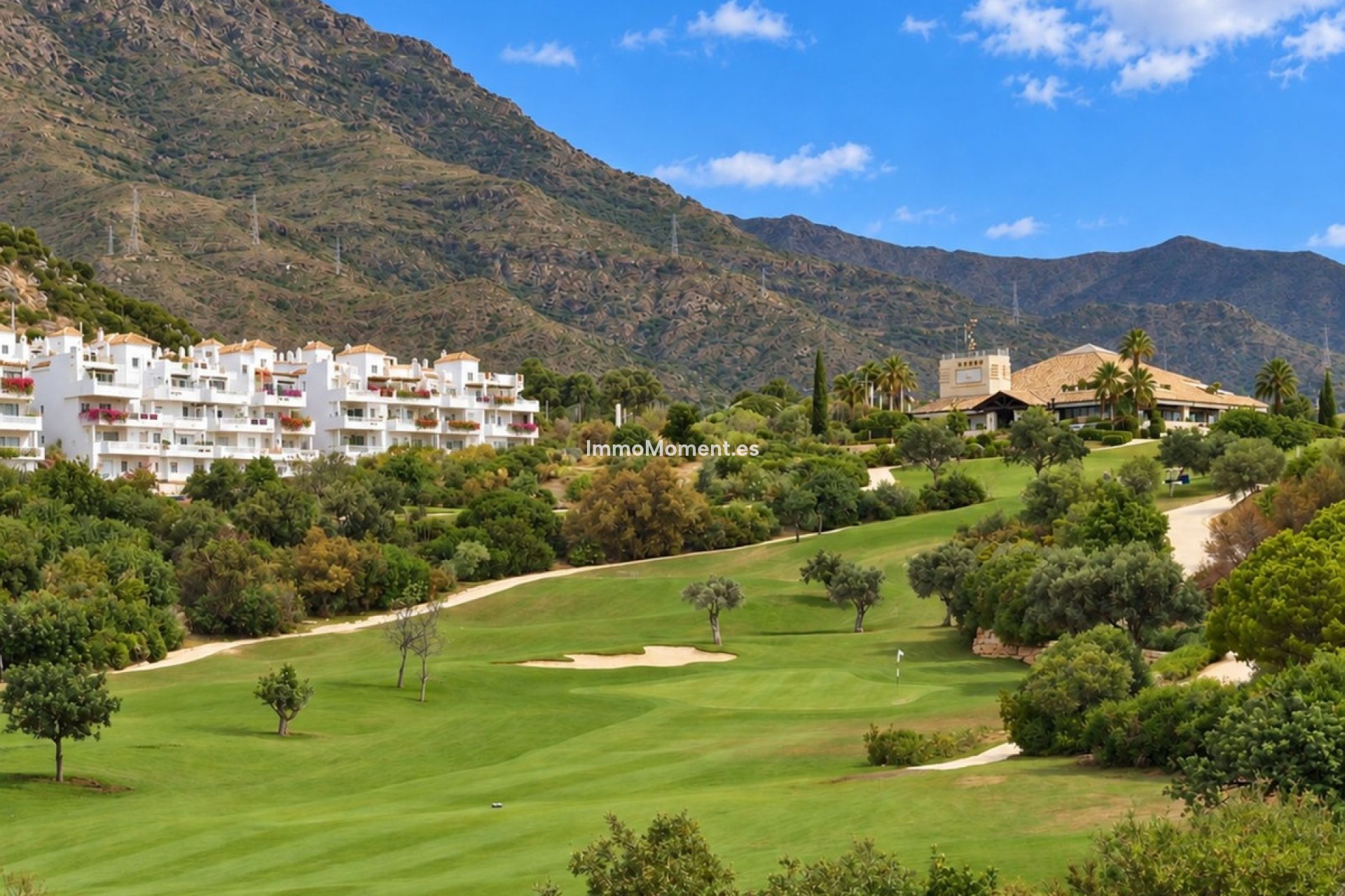 Resale - Apartment - Estepona - Estepona Centro