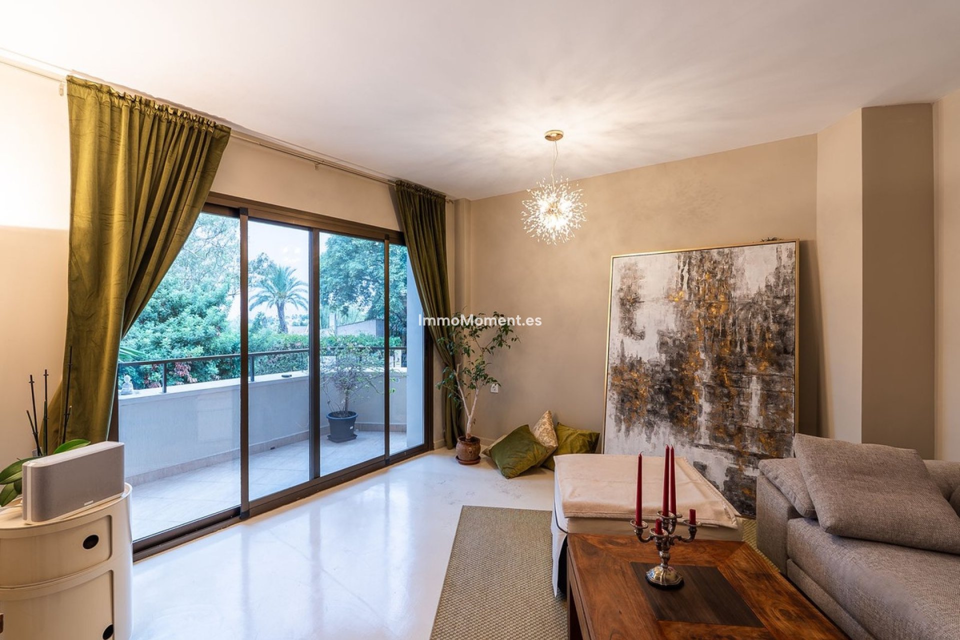 Resale - Apartment - Estepona - Estepona Centro