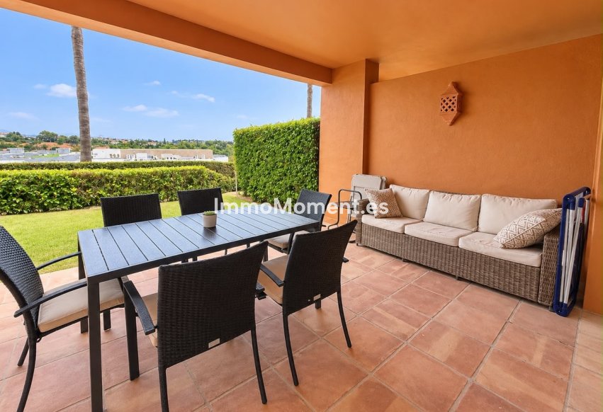 Resale - Apartment - Estepona - Estepona Centro