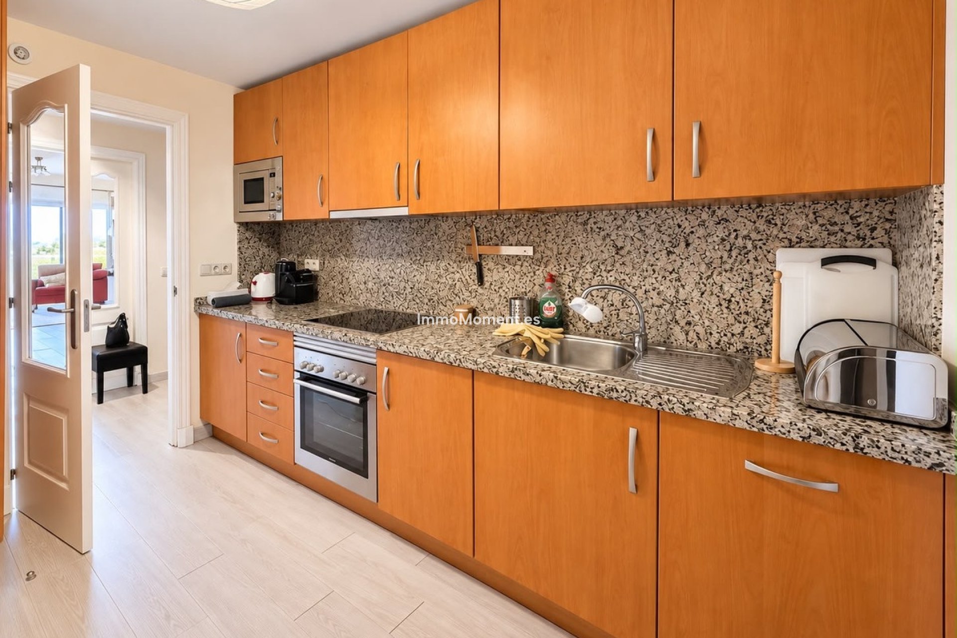 Resale - Apartment - Estepona - Estepona Centro
