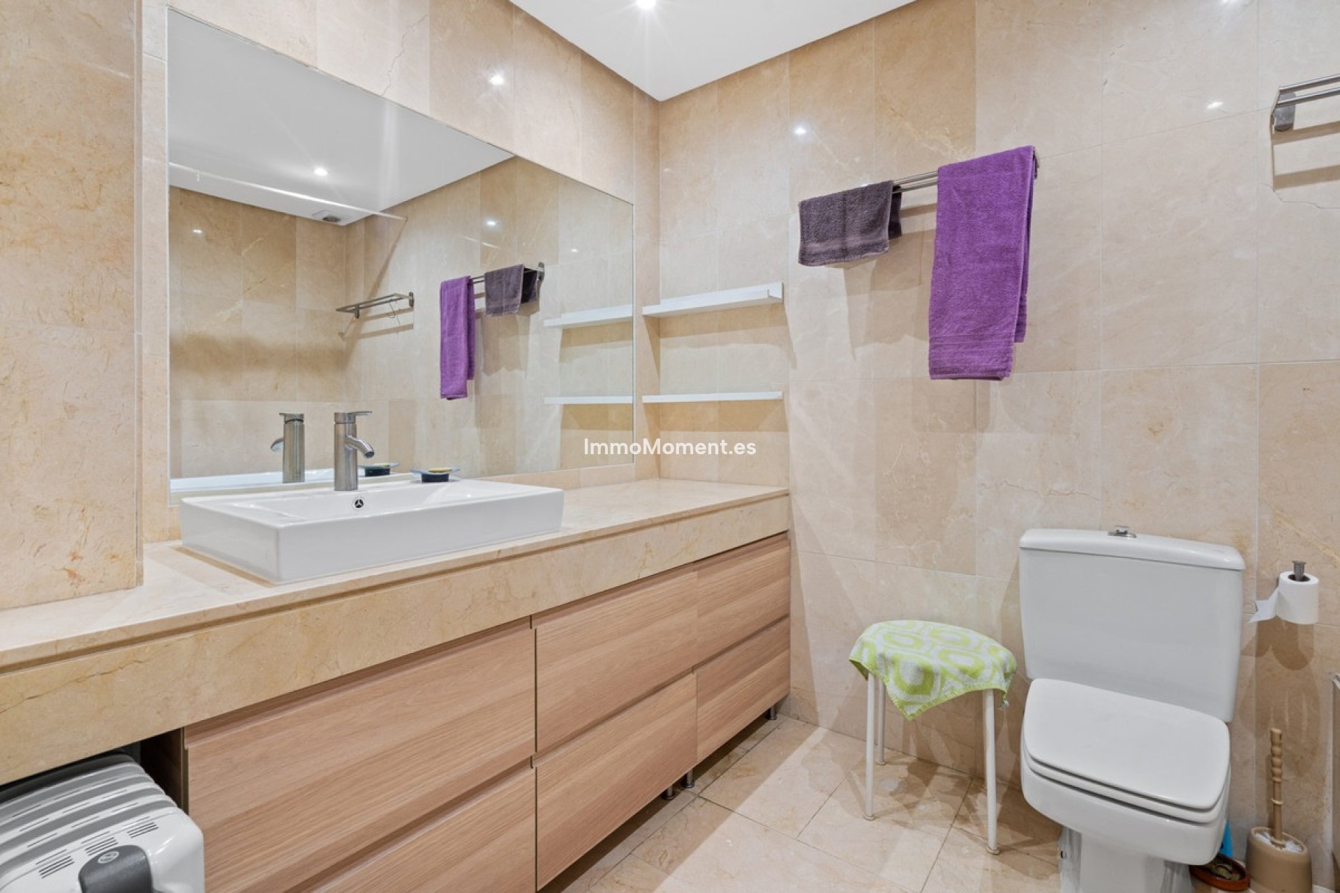 Resale - Apartment - Estepona - Estepona Centro