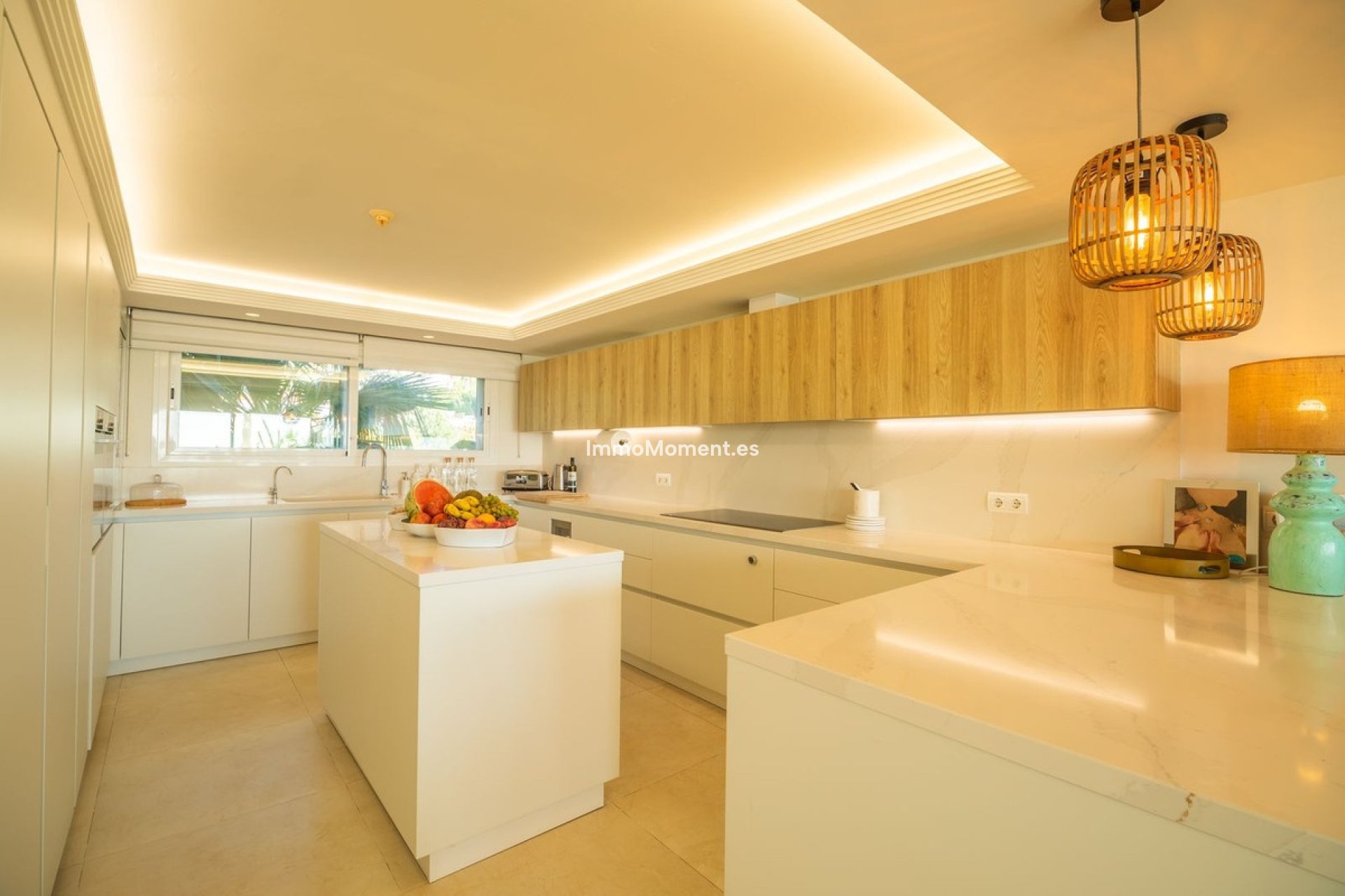 Resale - Apartment - Estepona - Estepona Centro