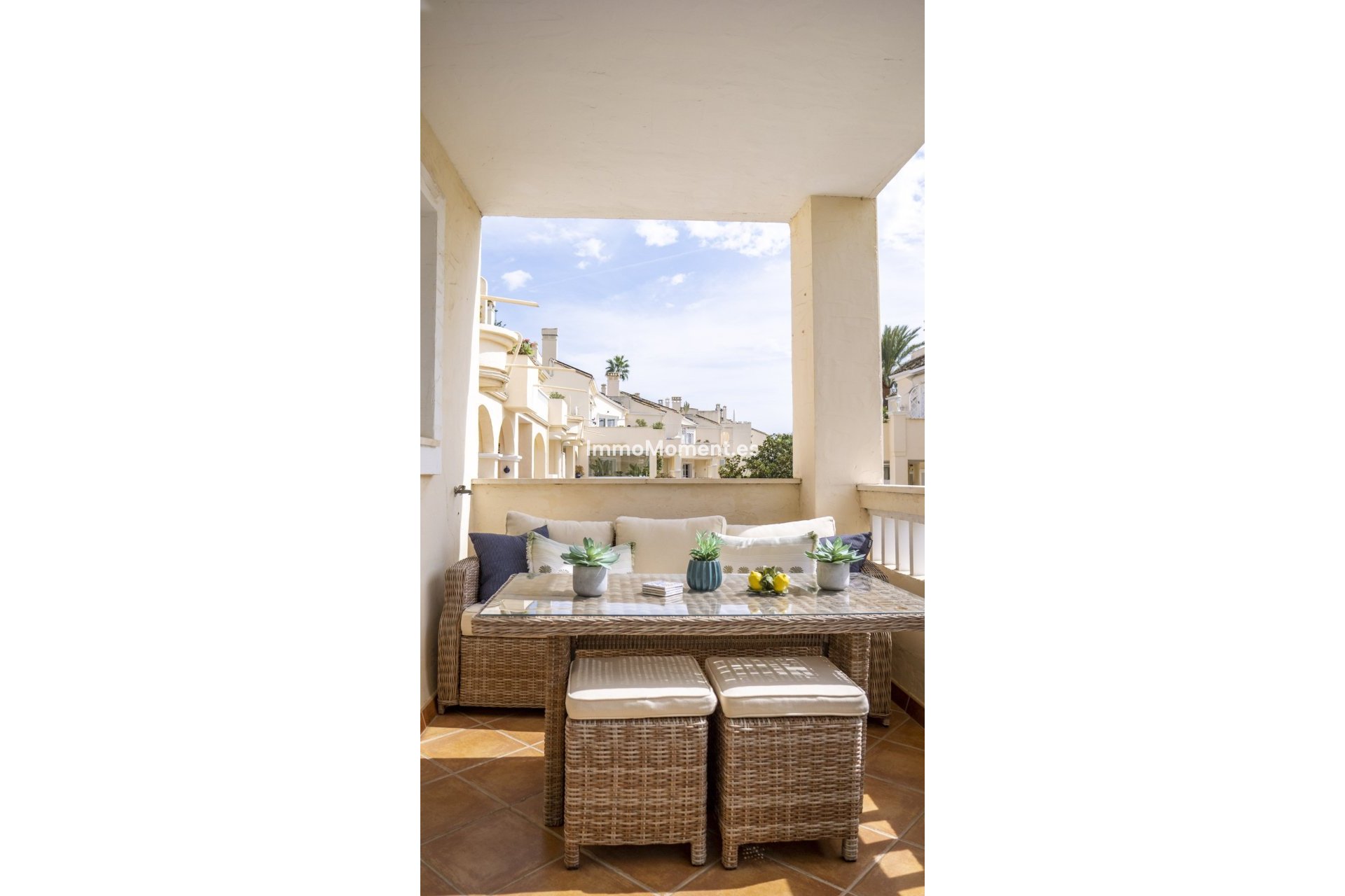 Resale - Apartment - Estepona - Estepona Centro
