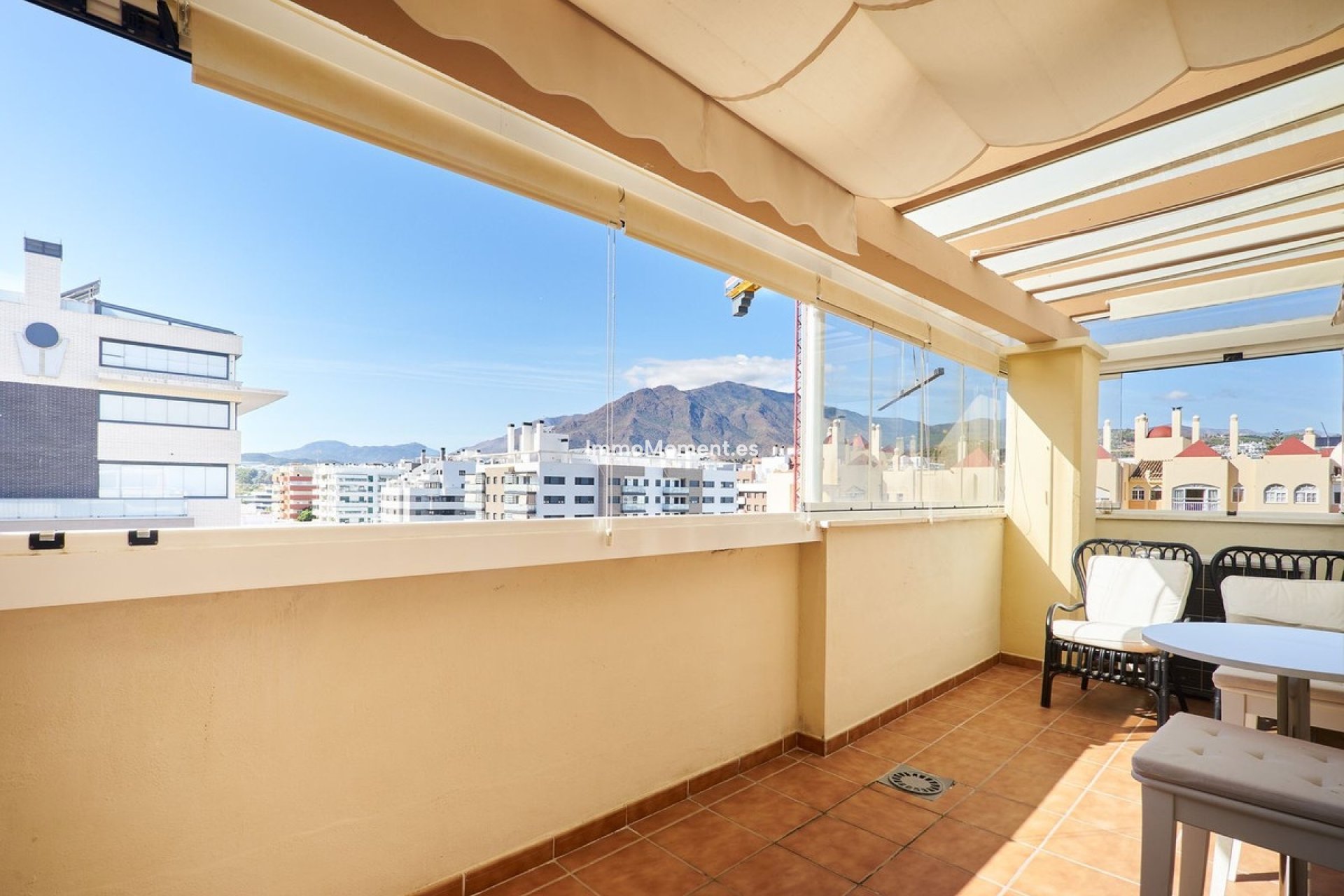 Resale - Apartment - Estepona - Estepona Centro