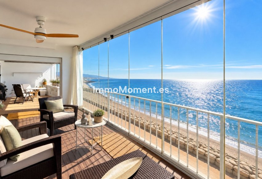 Resale - Apartment - Estepona - Estepona Centro