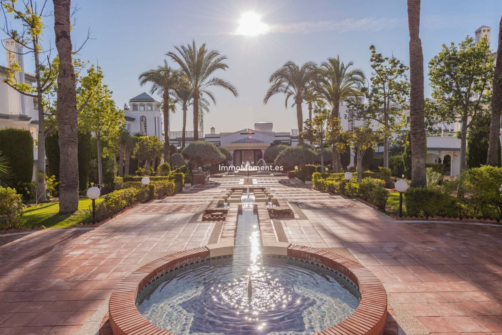 Resale - Apartment - Estepona - Estepona Centro