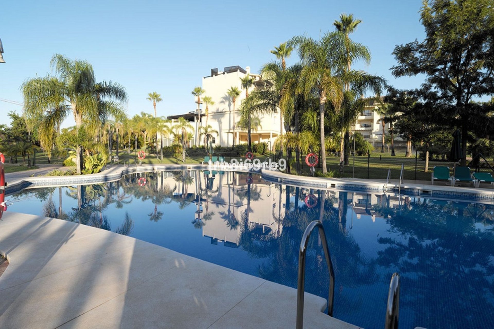 Resale - Apartment - Estepona - Estepona Centro