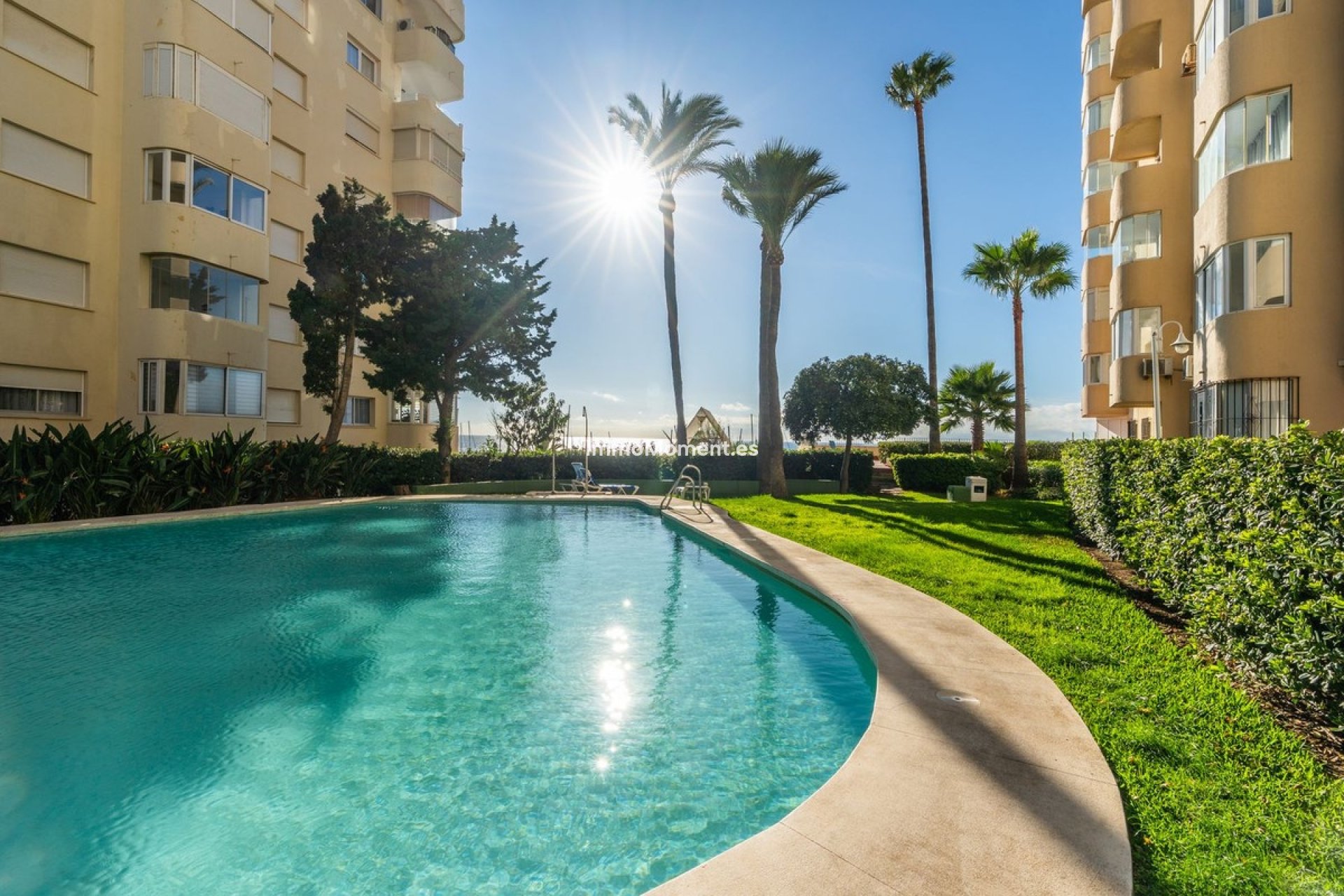 Resale - Apartment - Estepona - Estepona Centro