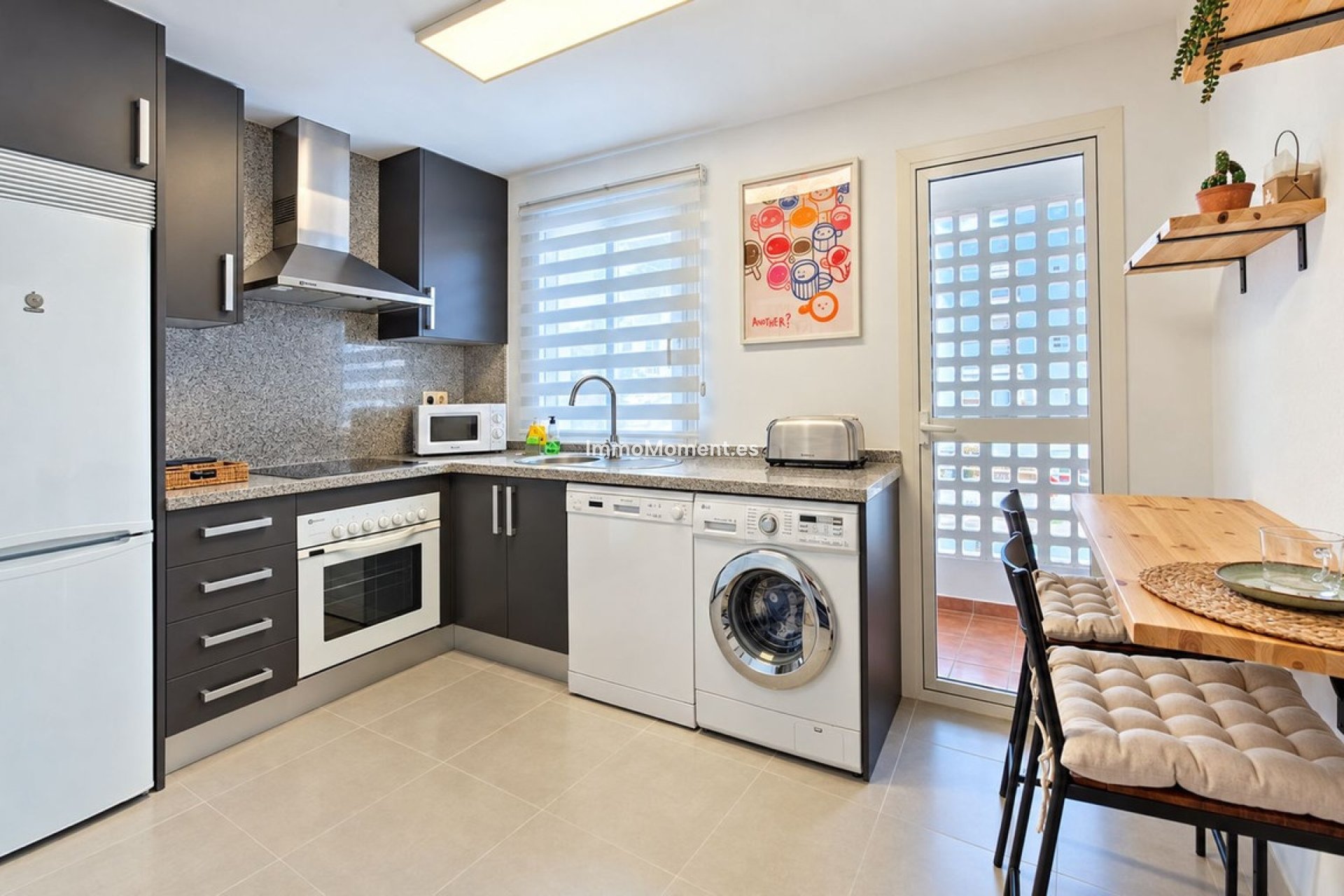 Resale - Apartment - Estepona - Estepona Centro
