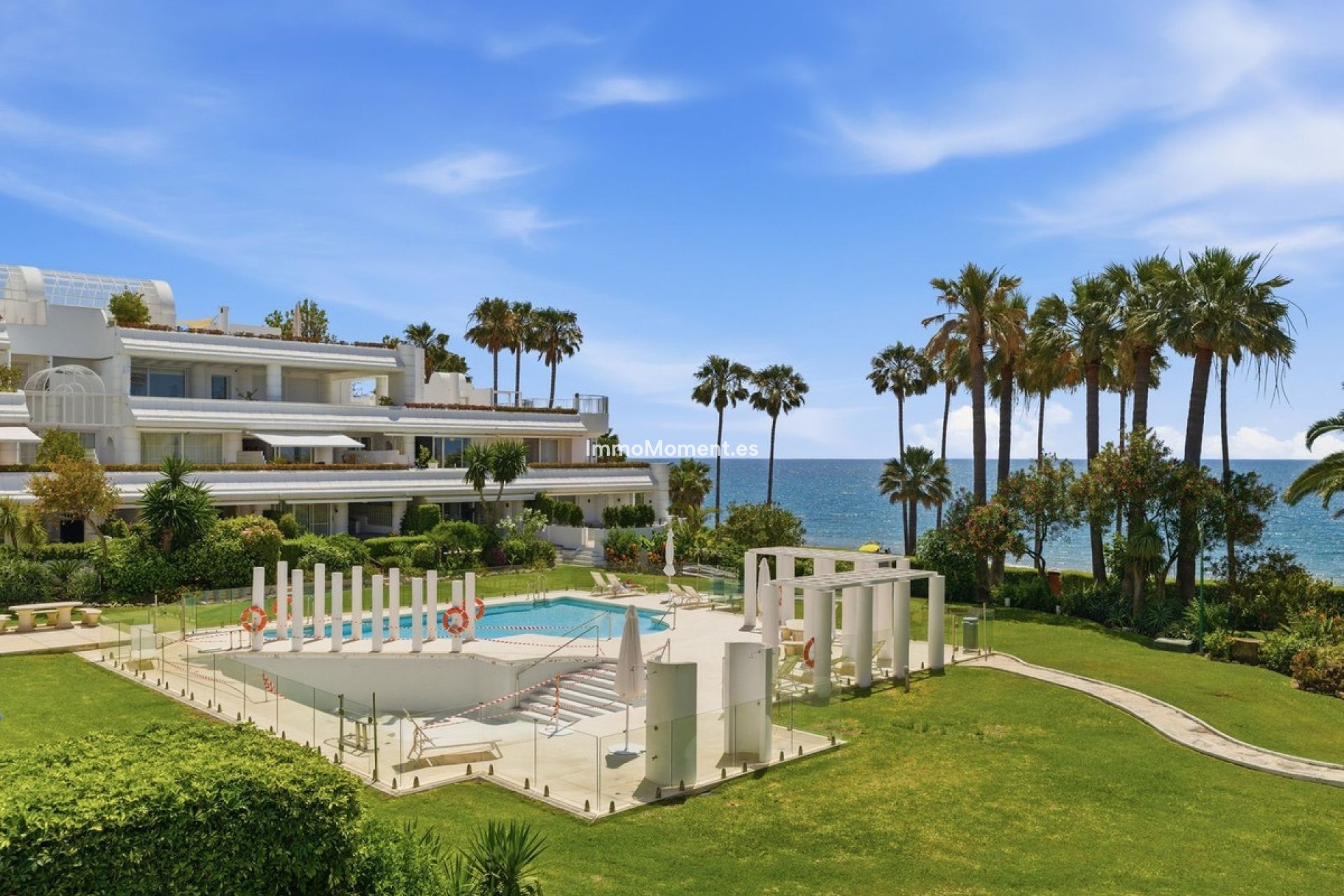 Resale - Apartment - Estepona - Estepona Centro