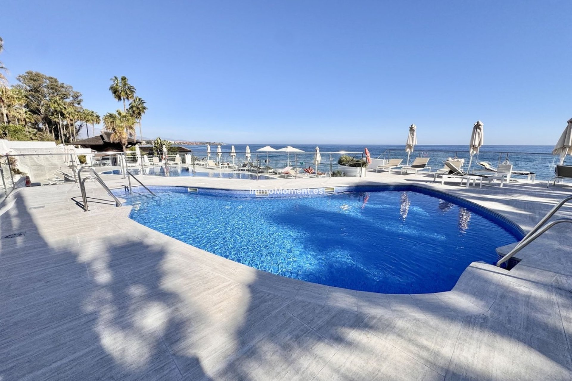 Resale - Apartment - Estepona - Estepona Centro