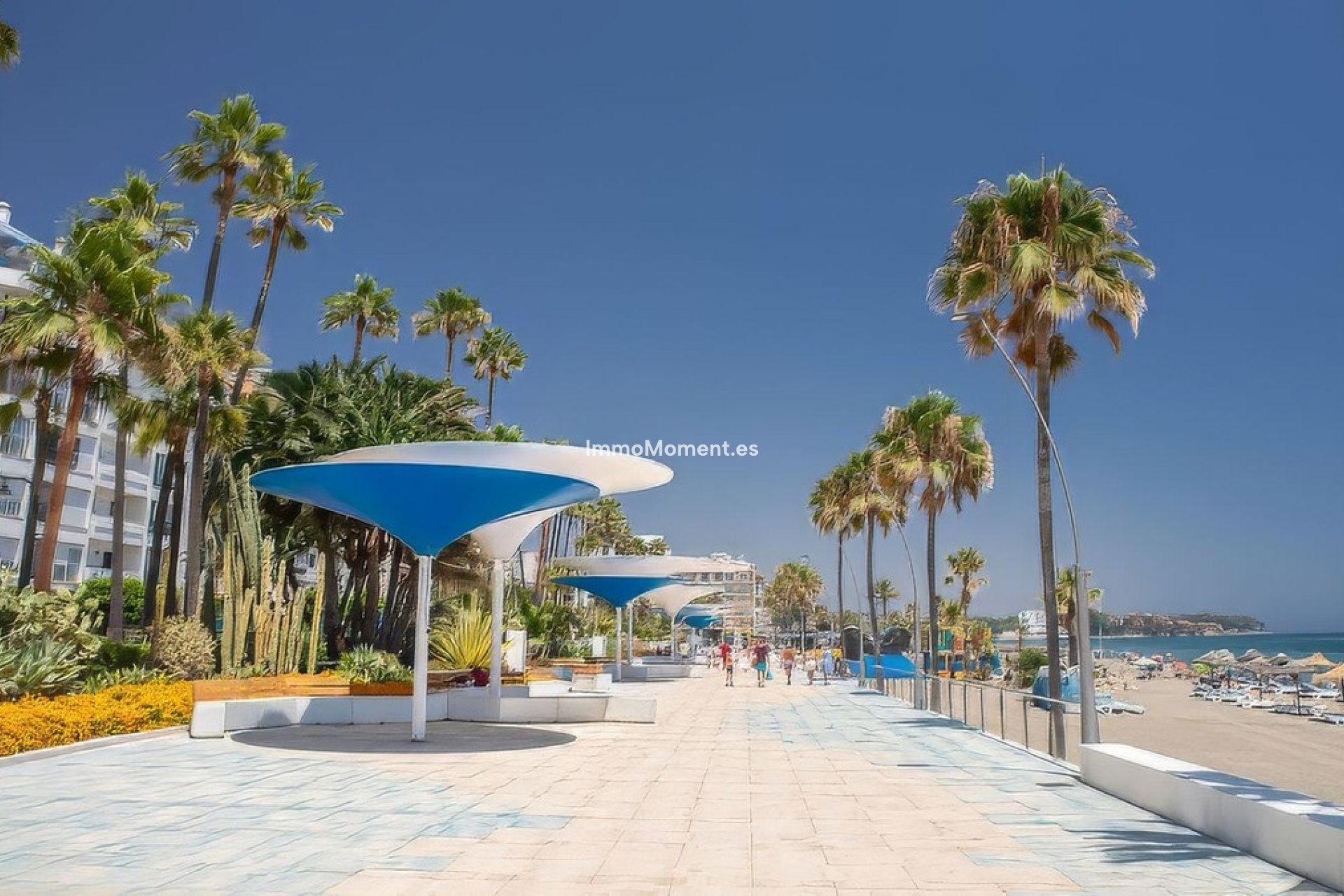 Resale - Apartment - Estepona - Estepona Centro