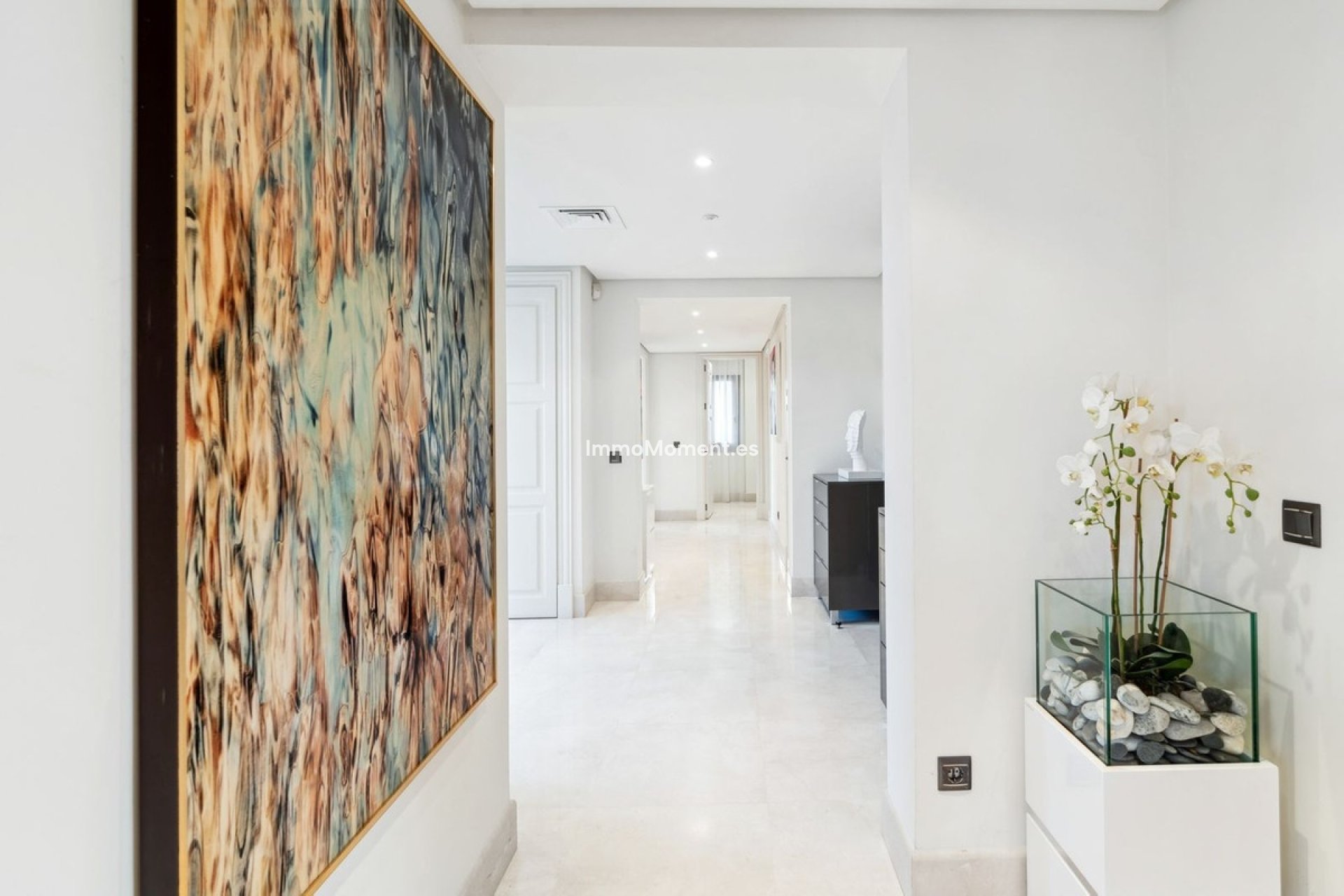 Resale - Apartment - Estepona - Estepona Centro