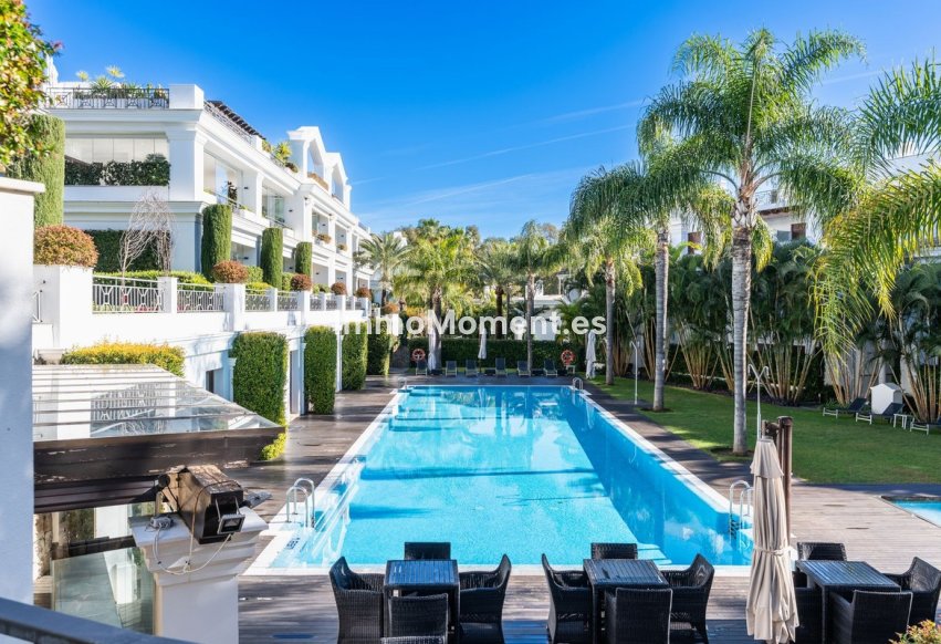 Resale - Apartment - Estepona - Estepona Centro