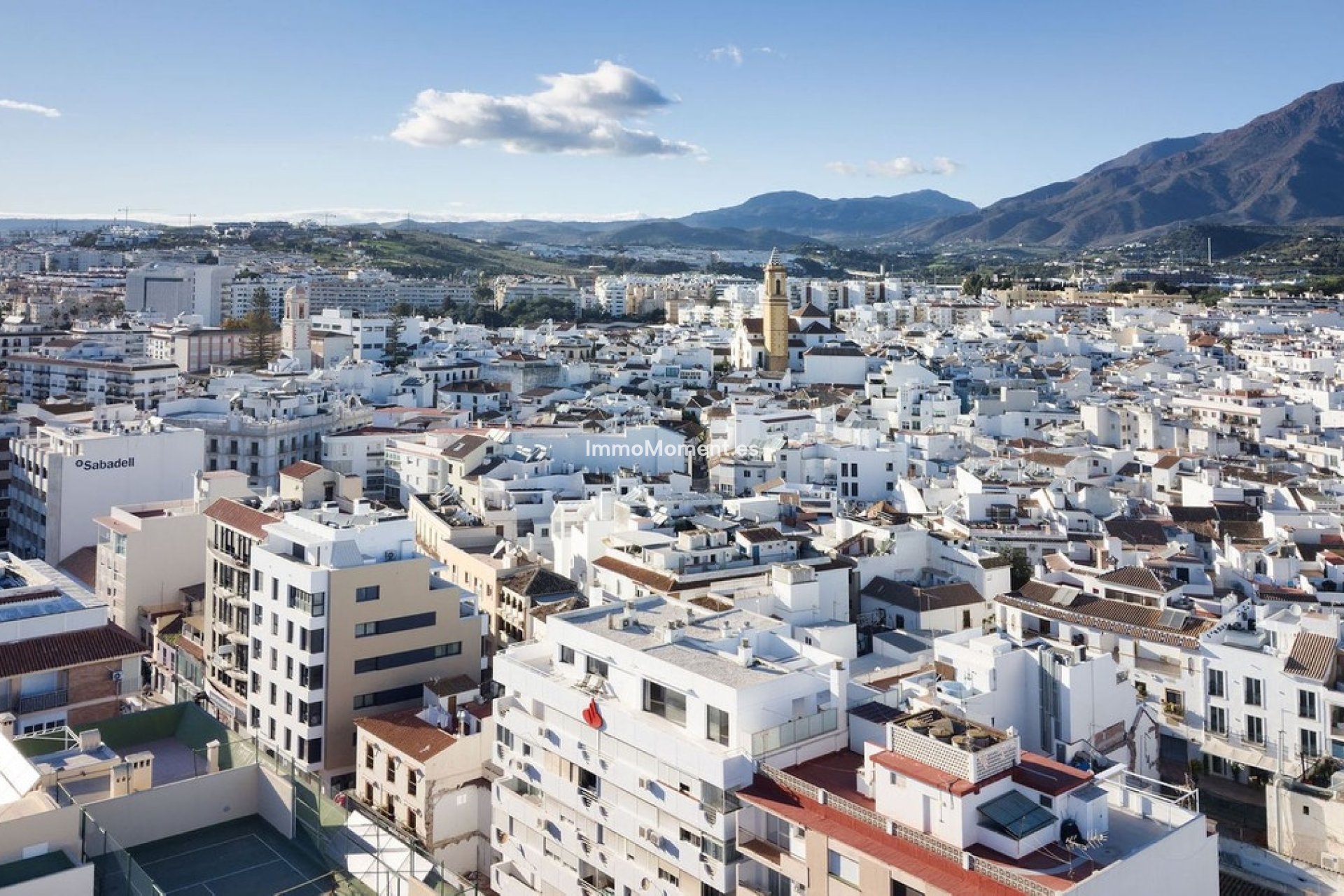 Resale - Apartment - Estepona - Estepona Centro