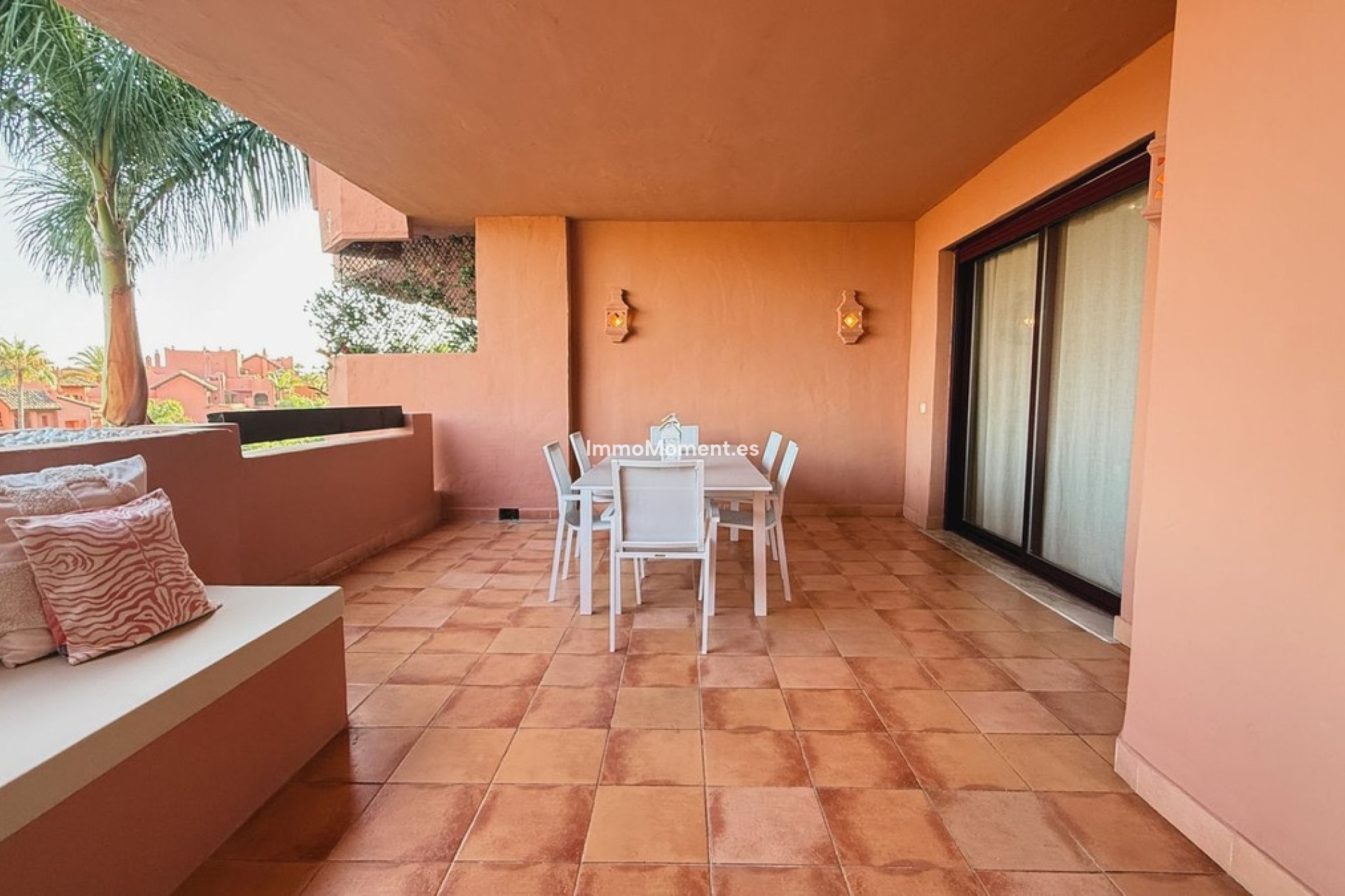 Resale - Apartment - Estepona - Estepona Centro