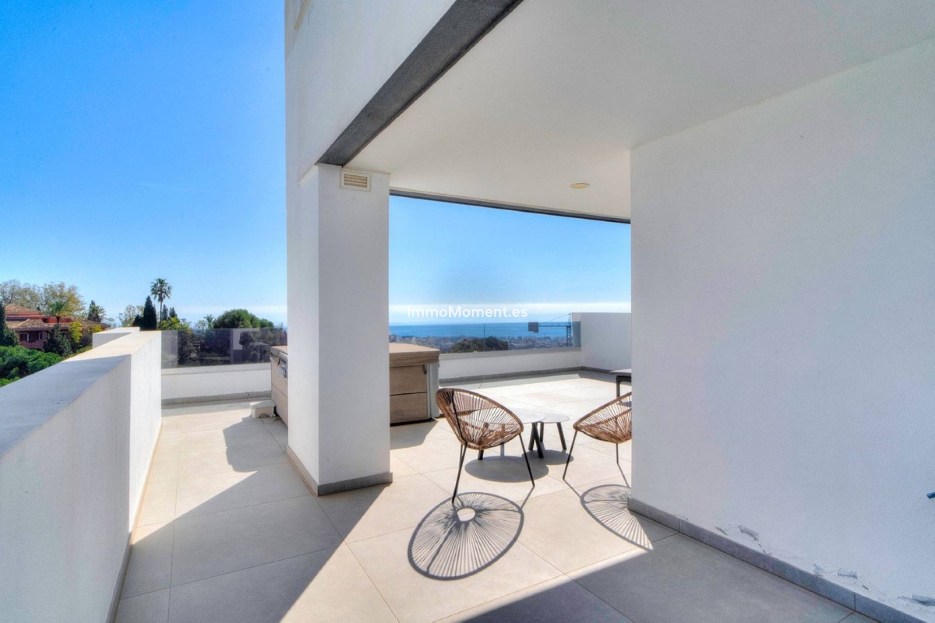 Resale - Apartment - Estepona - Estepona Centro