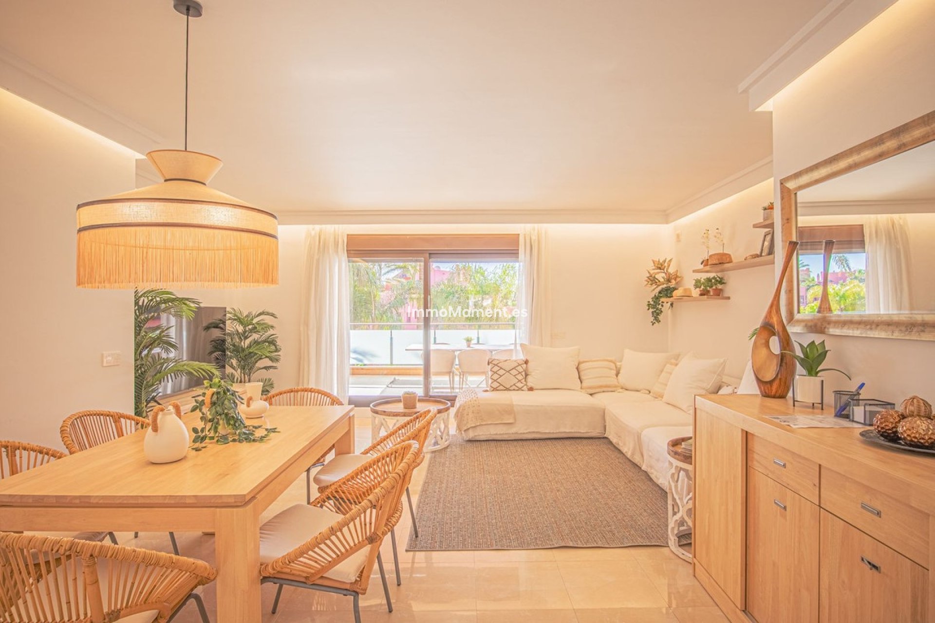 Resale - Apartment - Estepona - Estepona Centro