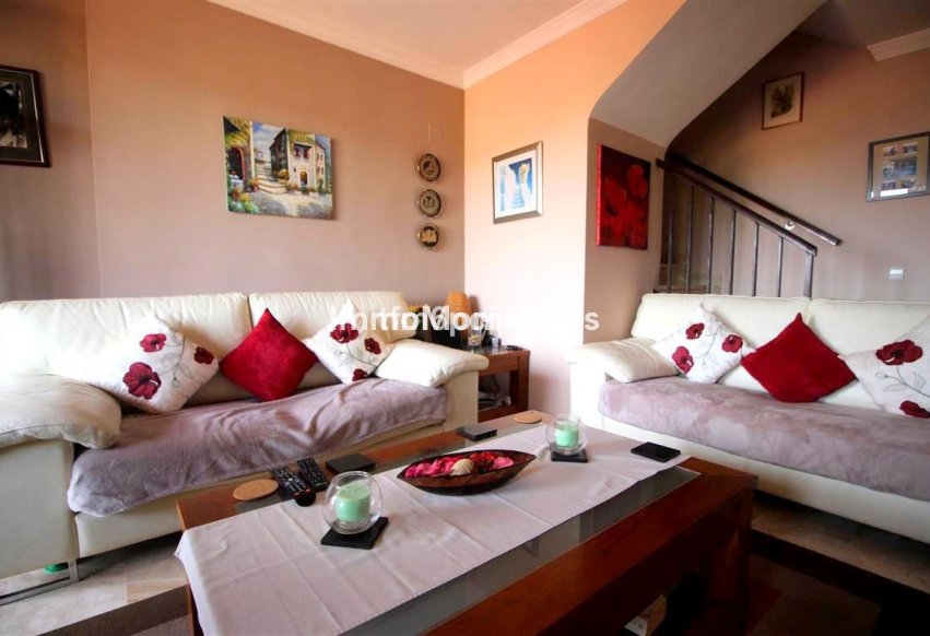 Resale - Apartment - Estepona - Estepona Centro