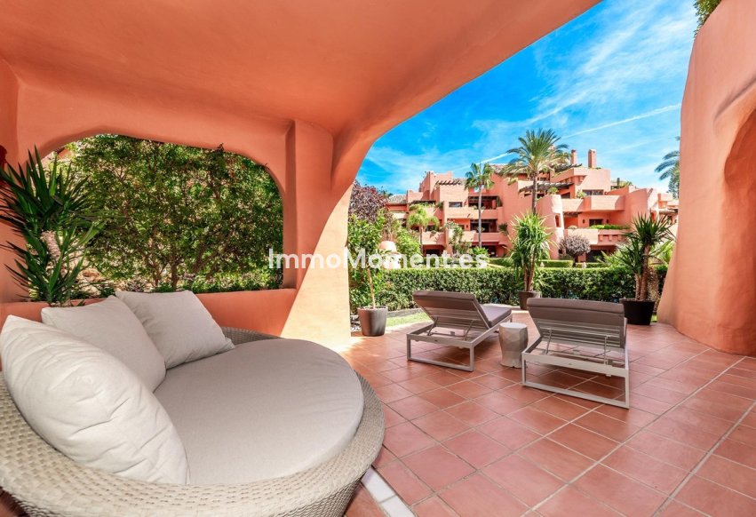 Resale - Apartment - Estepona - Estepona Centro