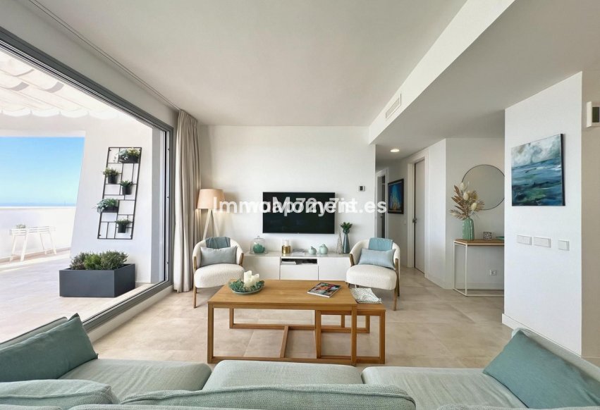 Resale - Apartment - Estepona - Estepona Centro