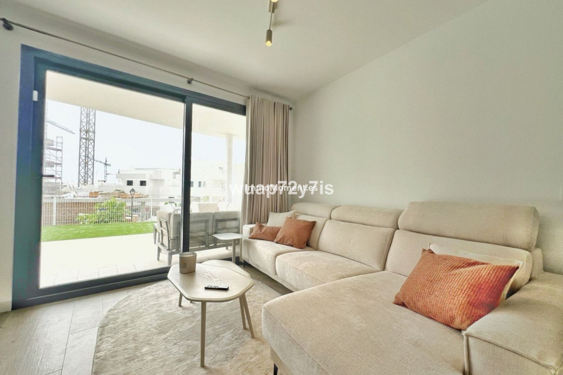 Resale - Apartment - Estepona - Estepona Centro