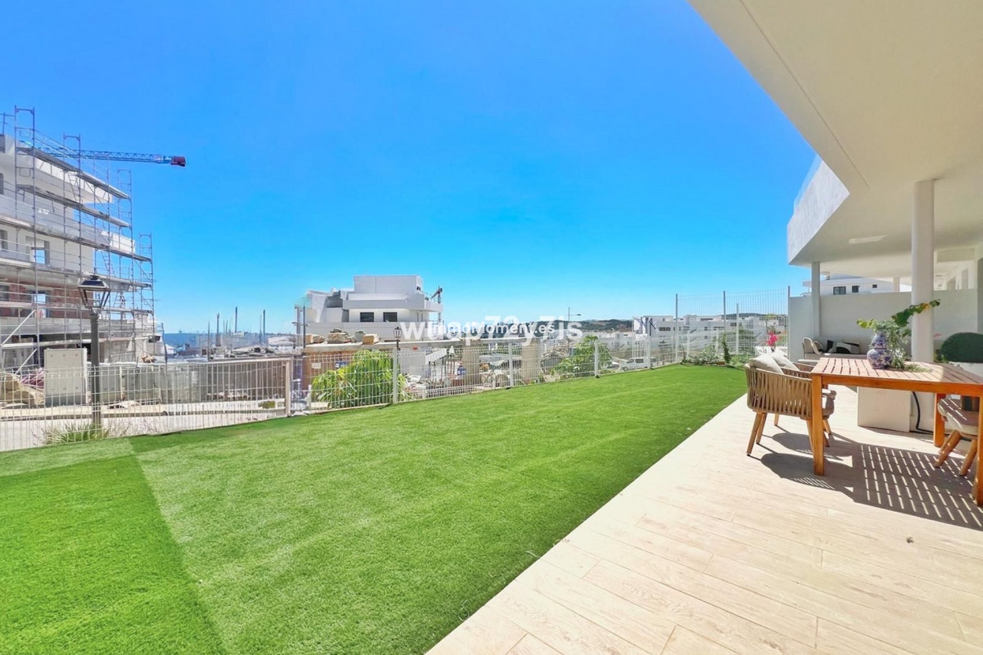 Resale - Apartment - Estepona - Estepona Centro