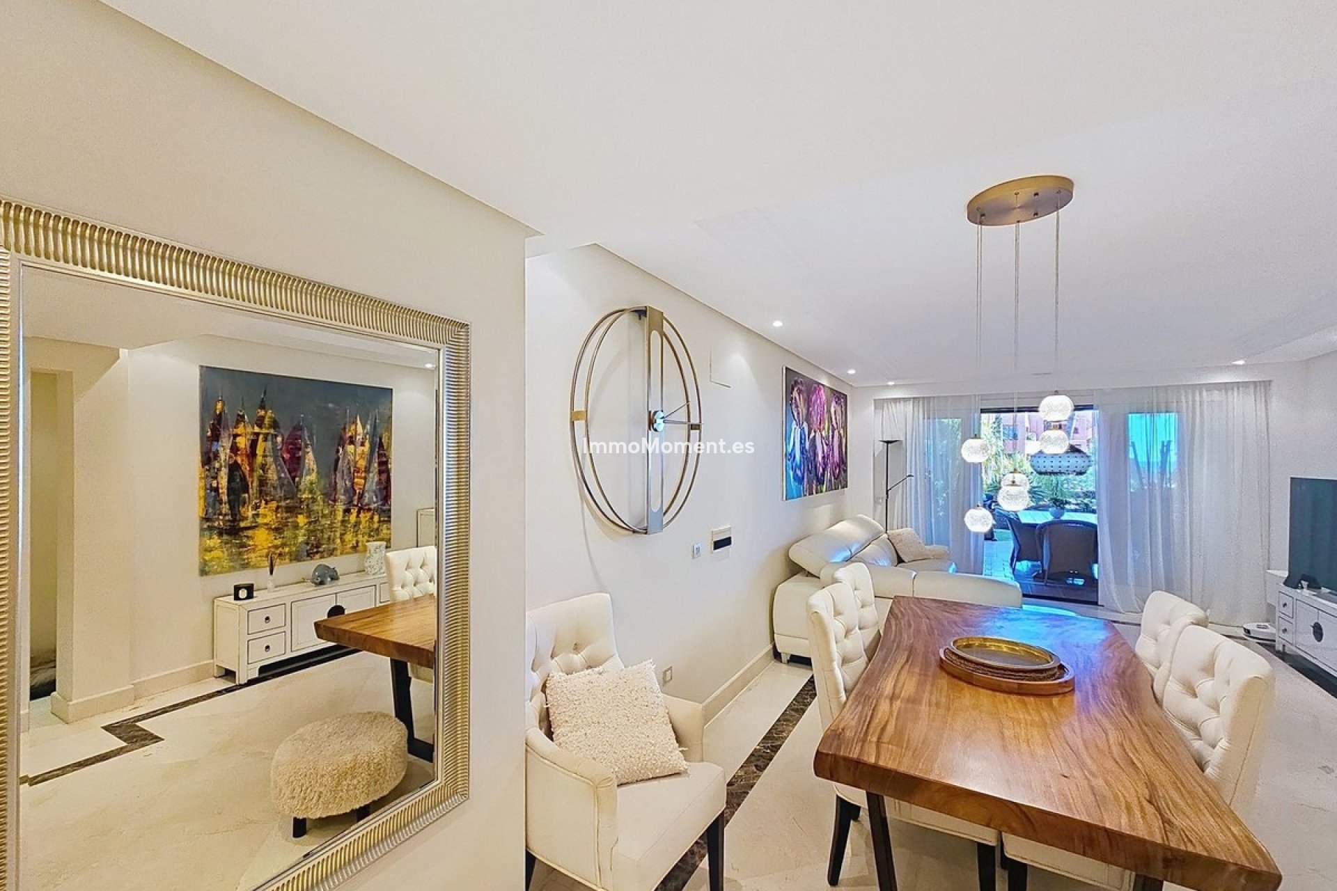 Resale - Apartment - Estepona - Estepona Centro