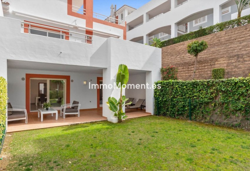 Resale - Apartment - Estepona - Estepona Centro