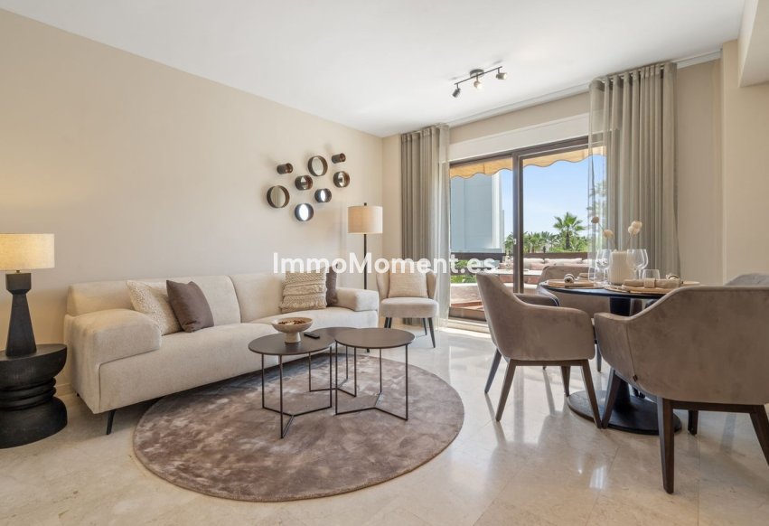 Resale - Apartment - Estepona - Estepona Centro