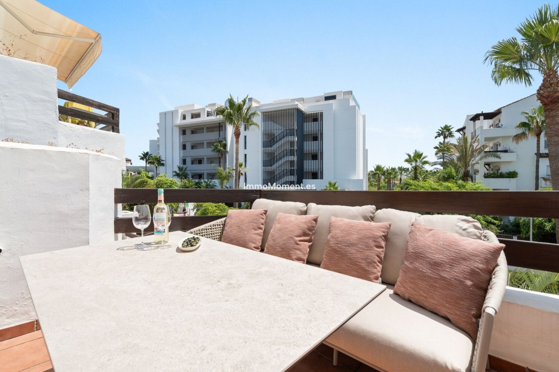 Resale - Apartment - Estepona - Estepona Centro