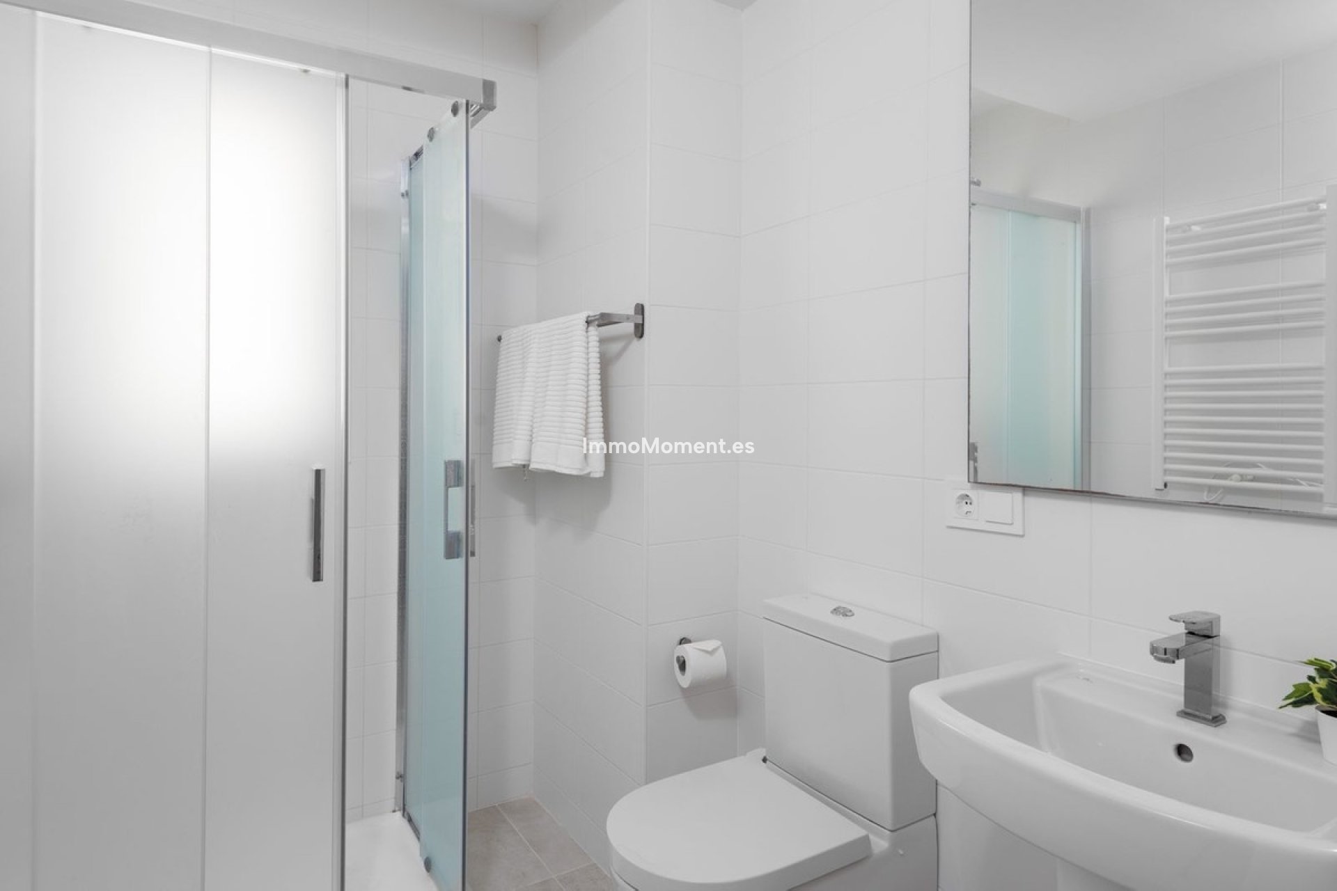 Resale - Apartment - Estepona - Estepona Centro