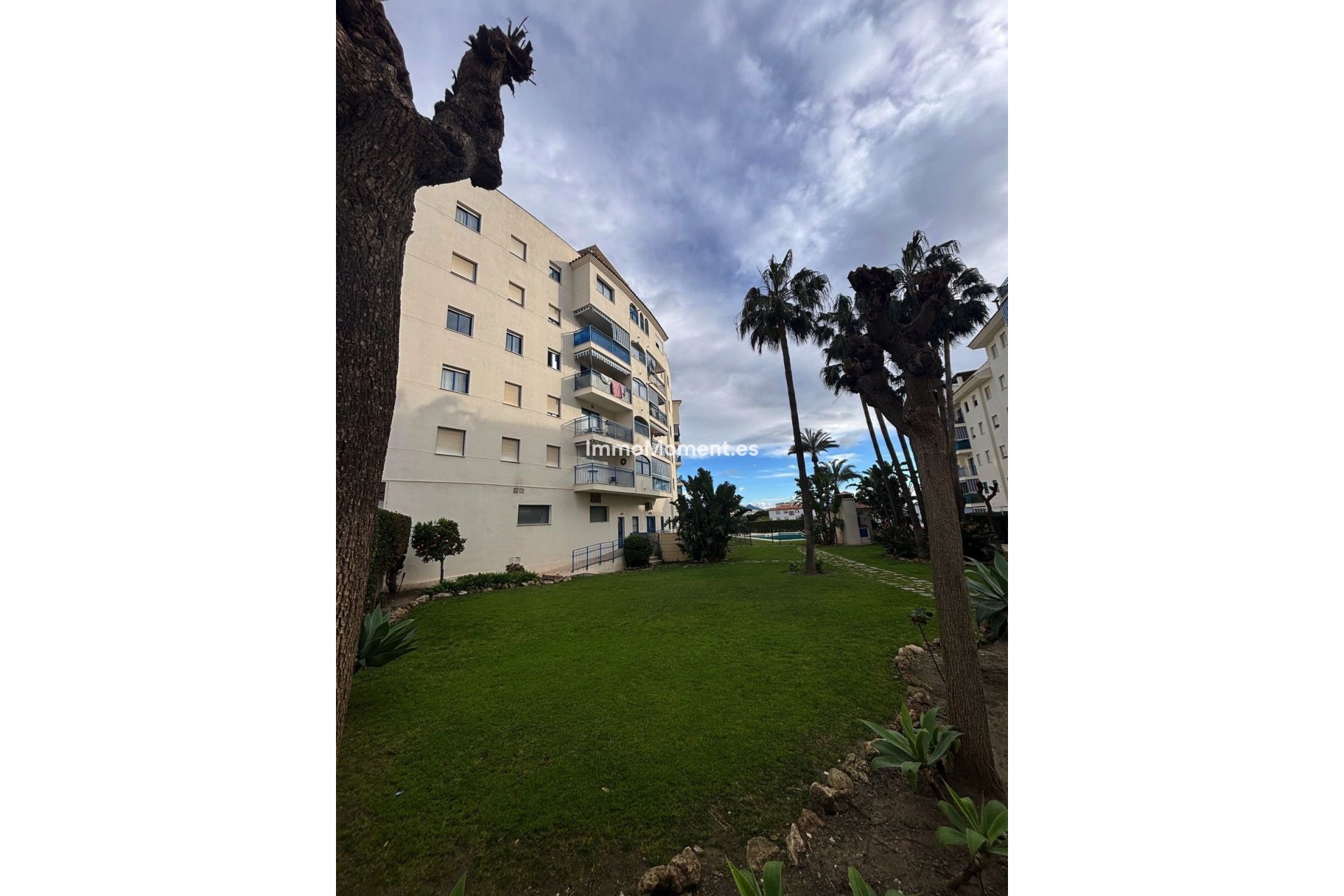Resale - Apartment - Estepona - Estepona Centro