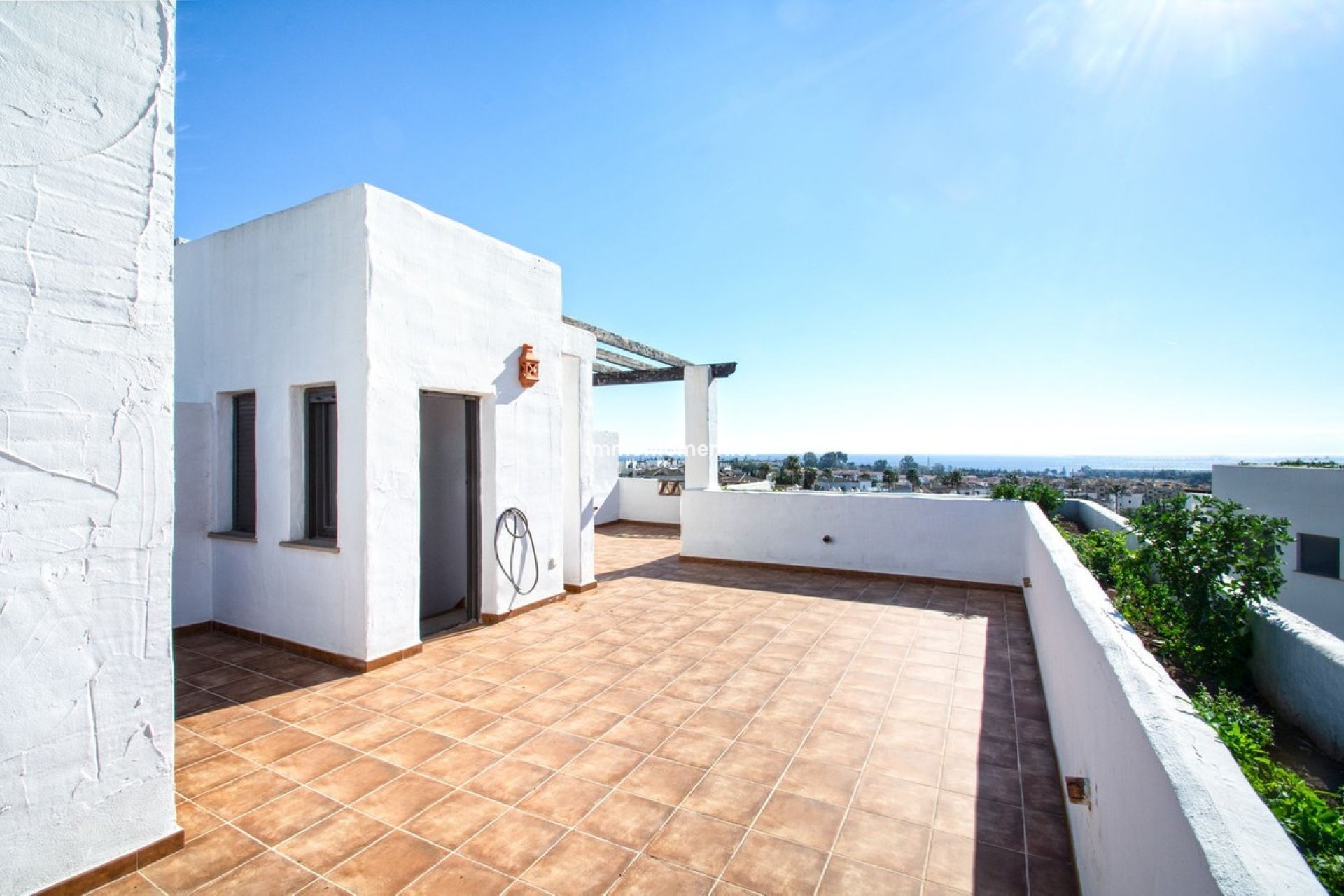 Resale - Apartment - Estepona - Estepona Centro